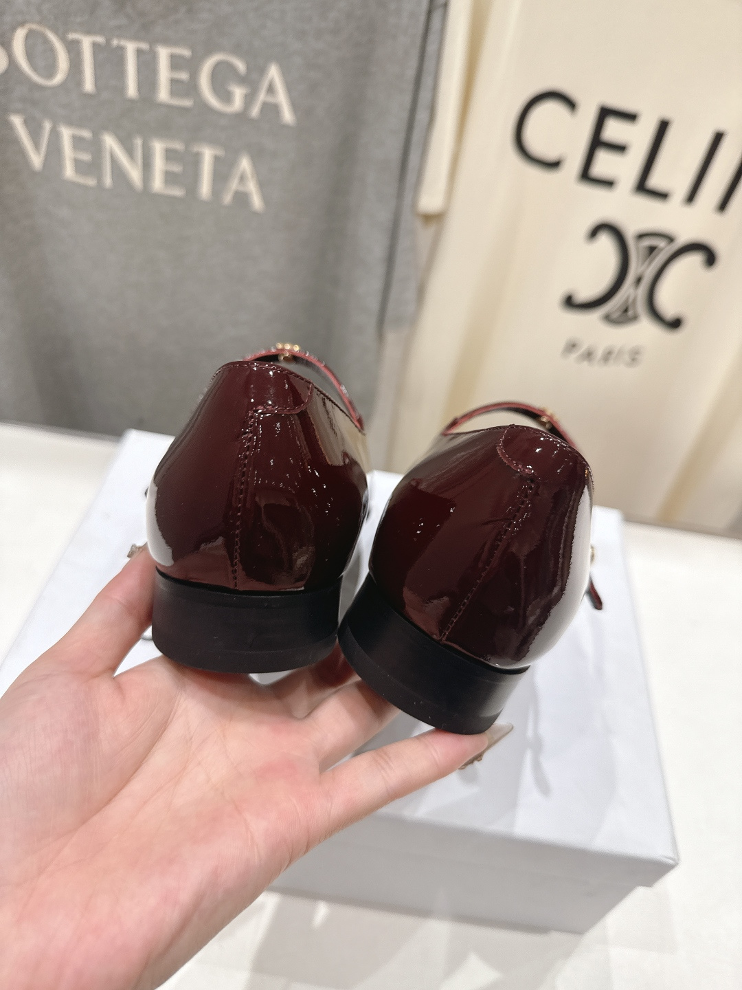 高版本出厂 CELINE*赛琳F032 2026ss思琳新款玛丽珍平底鞋乐福鞋单鞋网红爆款来袭！各大网红