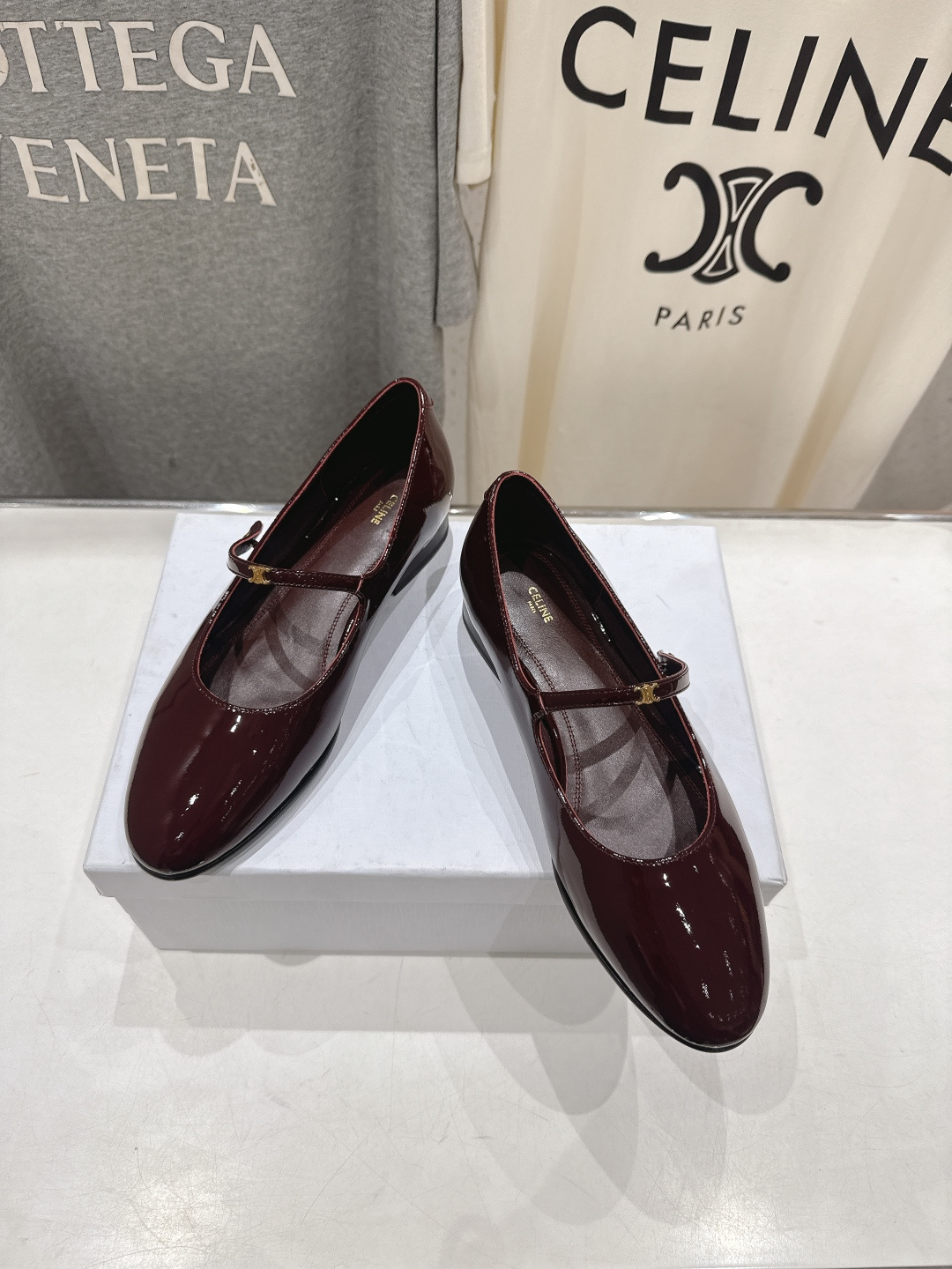 高版本出厂 CELINE*赛琳F032 2026ss思琳新款玛丽珍平底鞋乐福鞋单鞋网红爆款来袭！各大网红