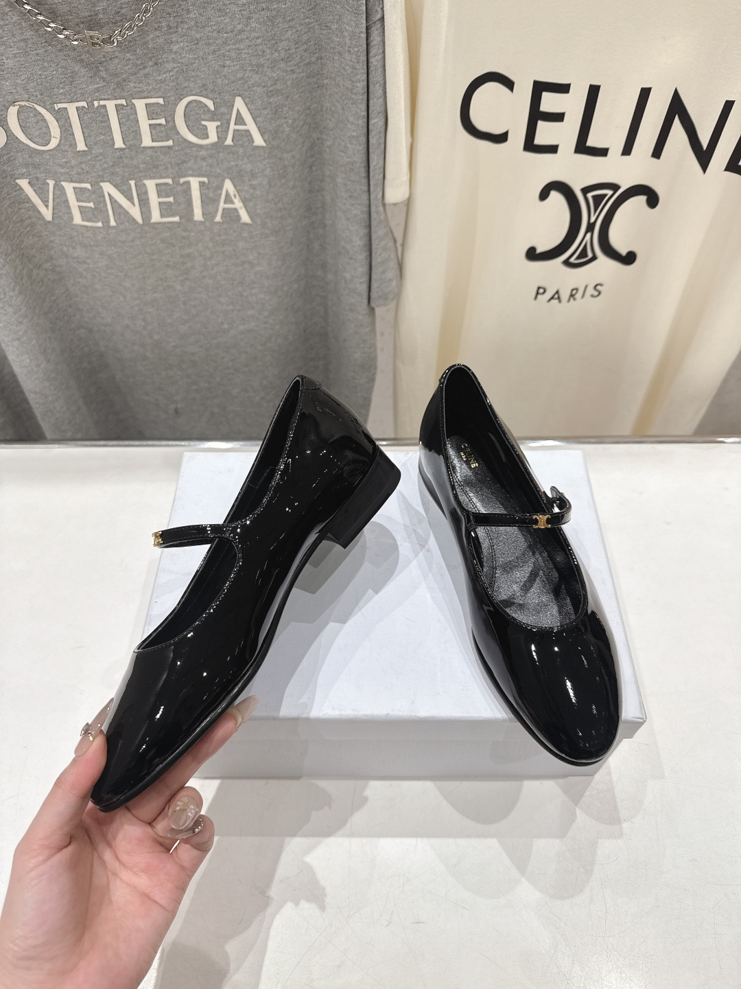 高版本出厂 CELINE*赛琳F032 2026ss思琳新款玛丽珍平底鞋乐福鞋单鞋网红爆款来袭！各大网红