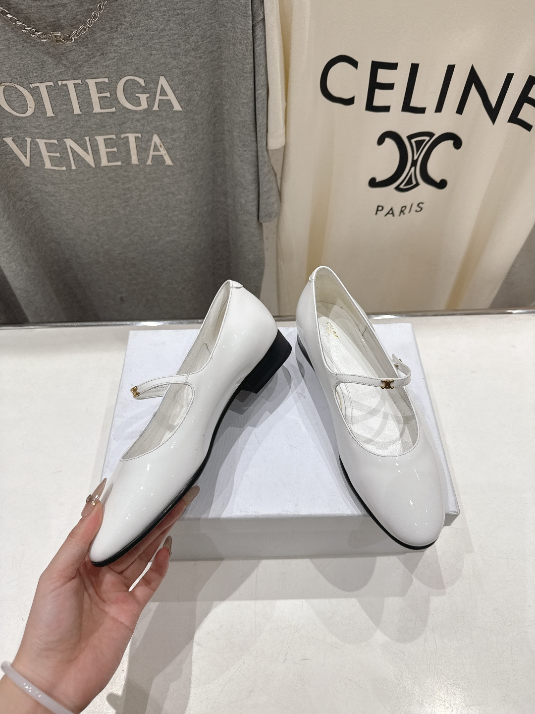 高版本出厂 CELINE*赛琳F032 2026ss思琳新款玛丽珍平底鞋乐福鞋单鞋网红爆款来袭！各大网红