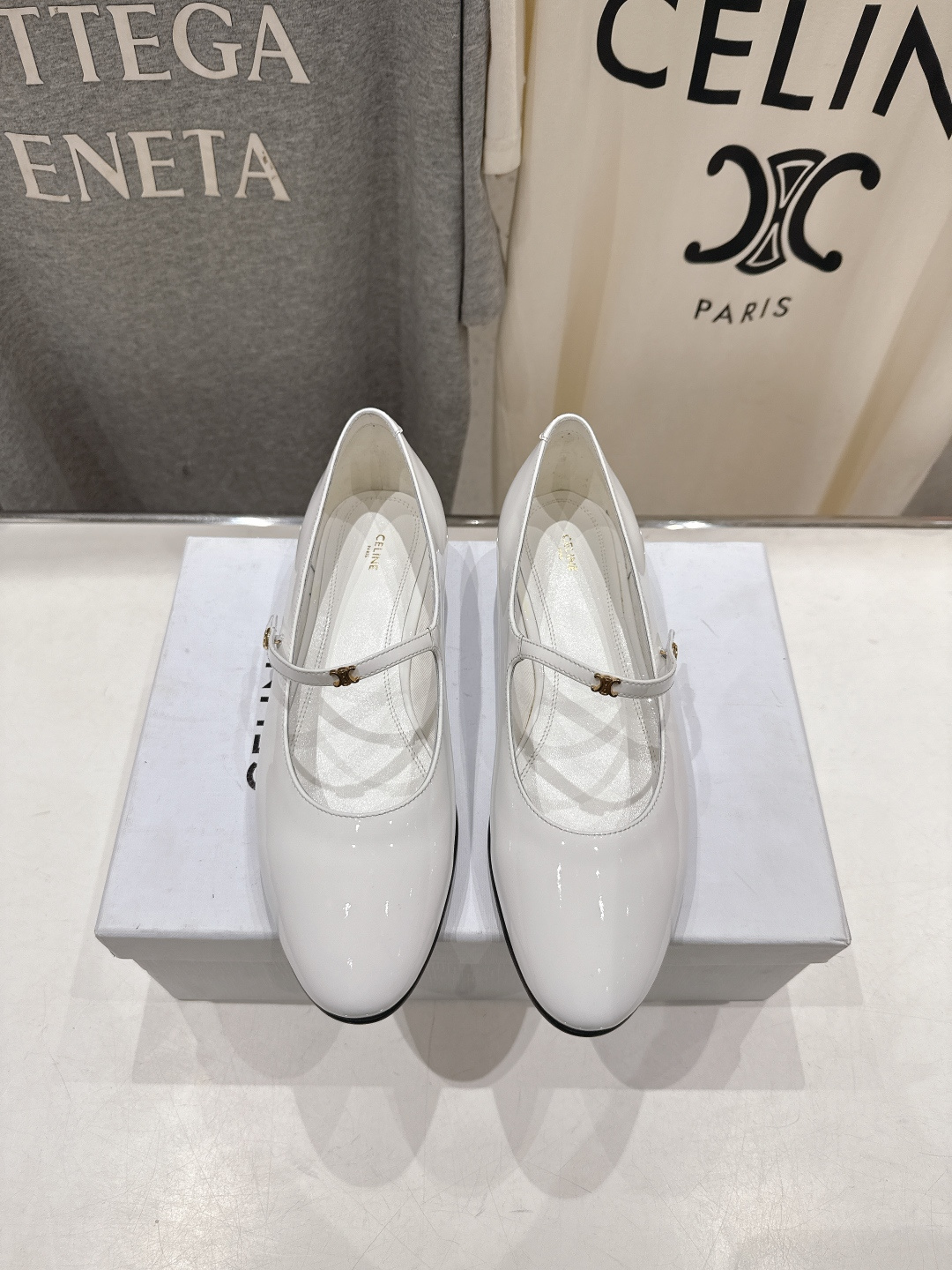 高版本出厂 CELINE*赛琳F032 2026ss思琳新款玛丽珍平底鞋乐福鞋单鞋网红爆款来袭！各大网红