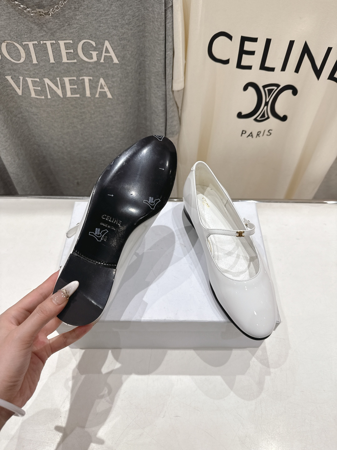 高版本出厂 CELINE*赛琳F032 2026ss思琳新款玛丽珍平底鞋乐福鞋单鞋网红爆款来袭！各大网红