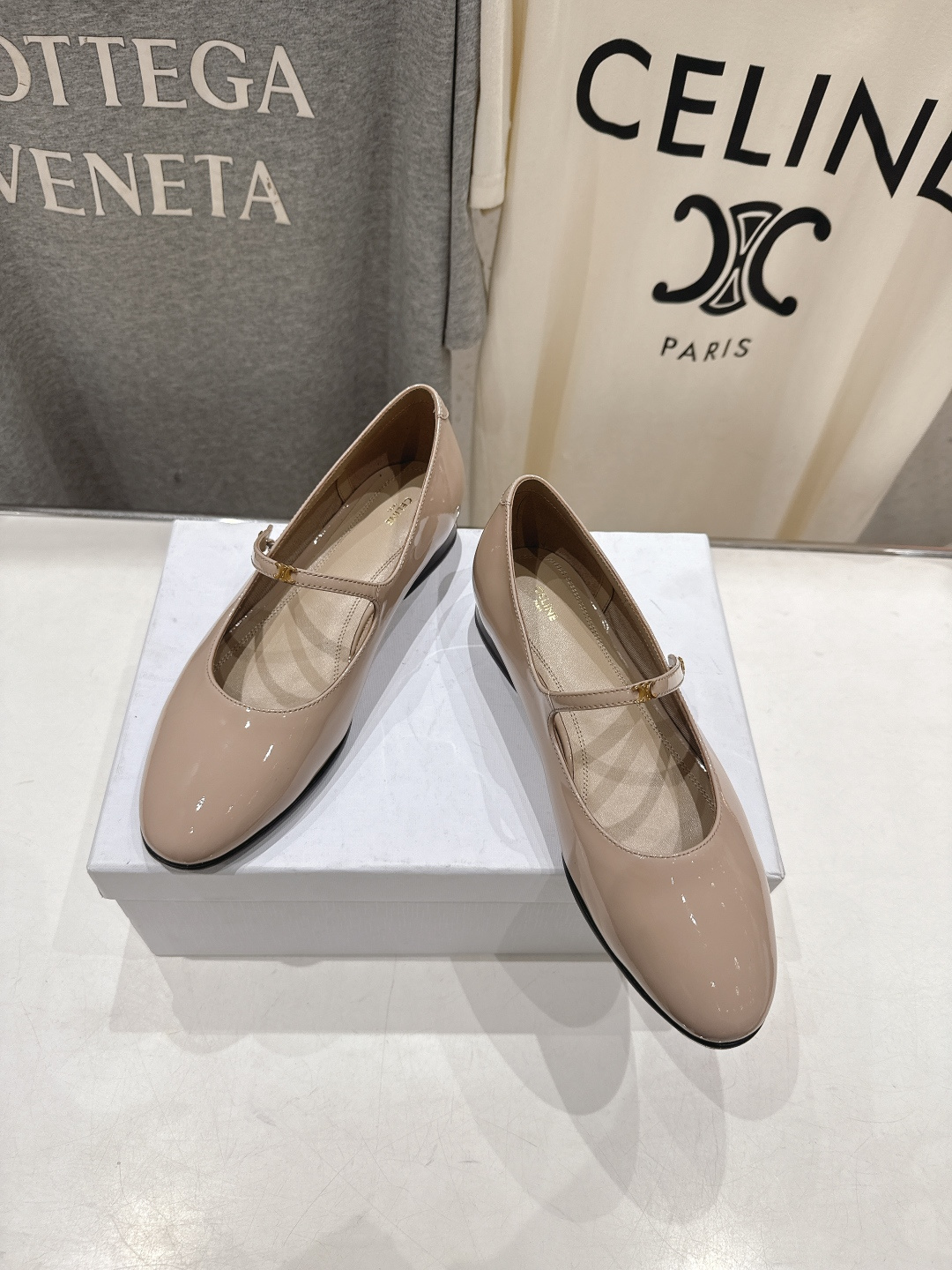 高版本出厂 CELINE*赛琳F032 2026ss思琳新款玛丽珍平底鞋乐福鞋单鞋网红爆款来袭！各大网红