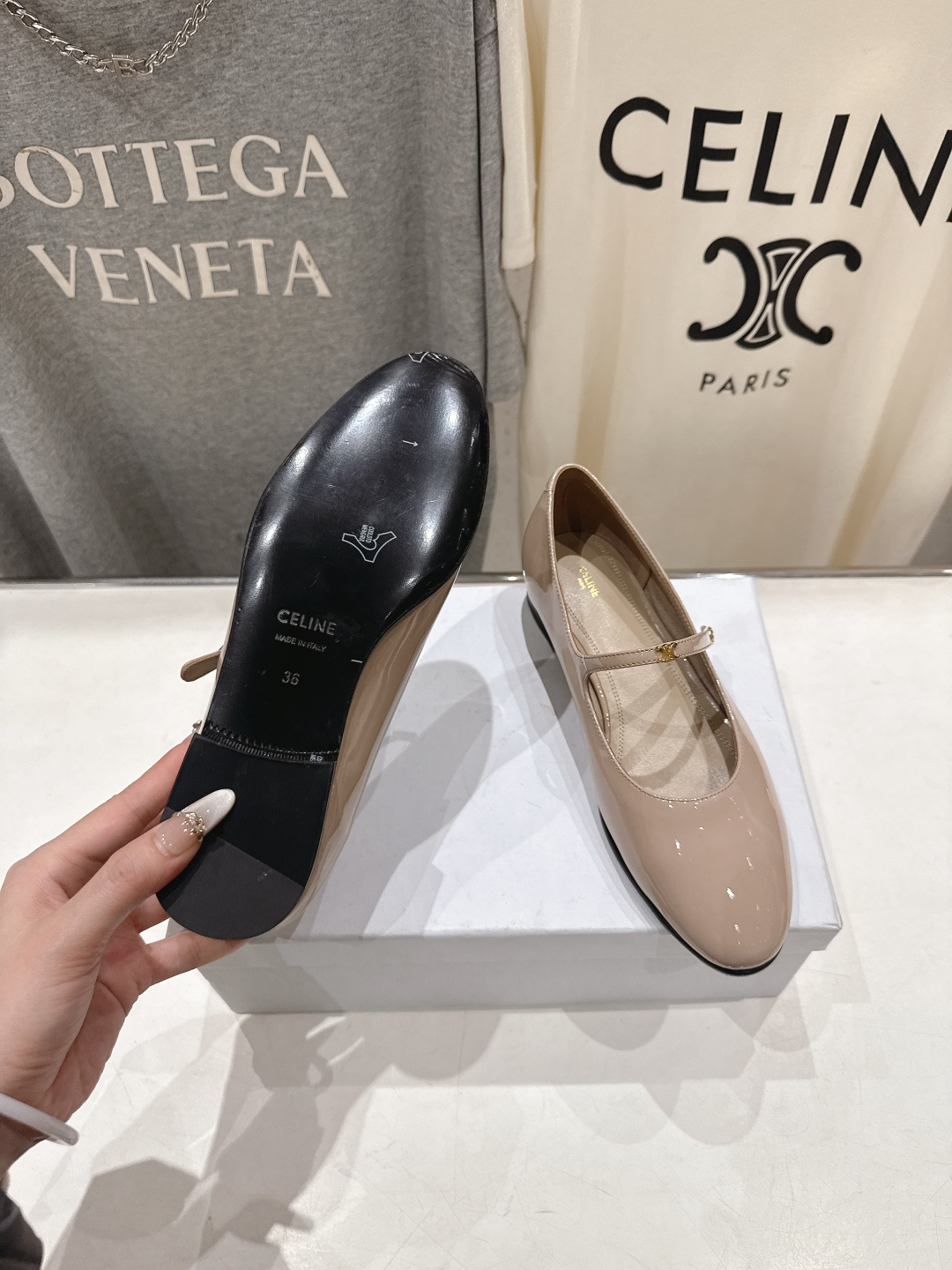 高版本出厂 CELINE*赛琳F032 2026ss思琳新款玛丽珍平底鞋乐福鞋单鞋网红爆款来袭！各大网红