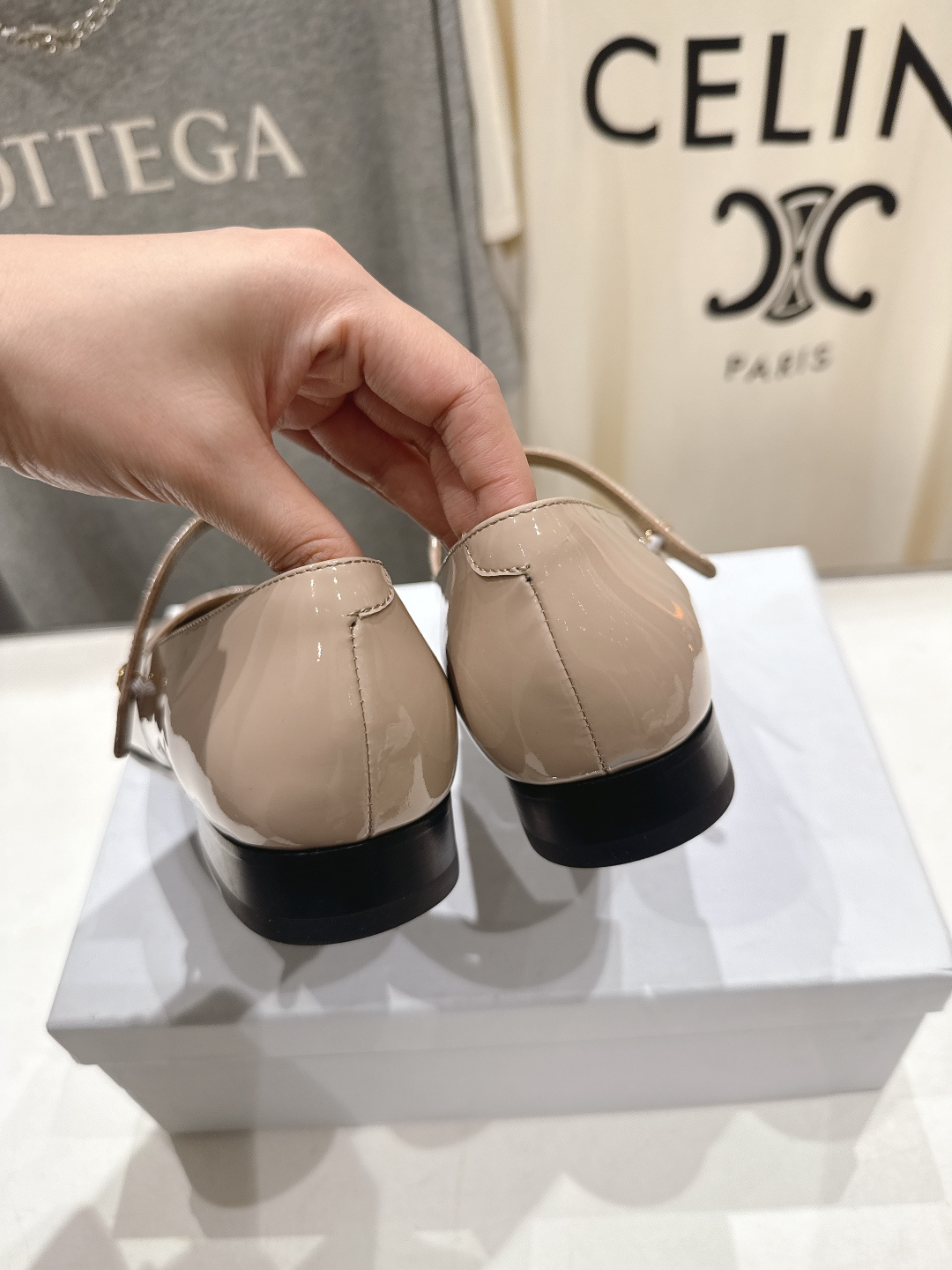 高版本出厂 CELINE*赛琳F032 2026ss思琳新款玛丽珍平底鞋乐福鞋单鞋网红爆款来袭！各大网红