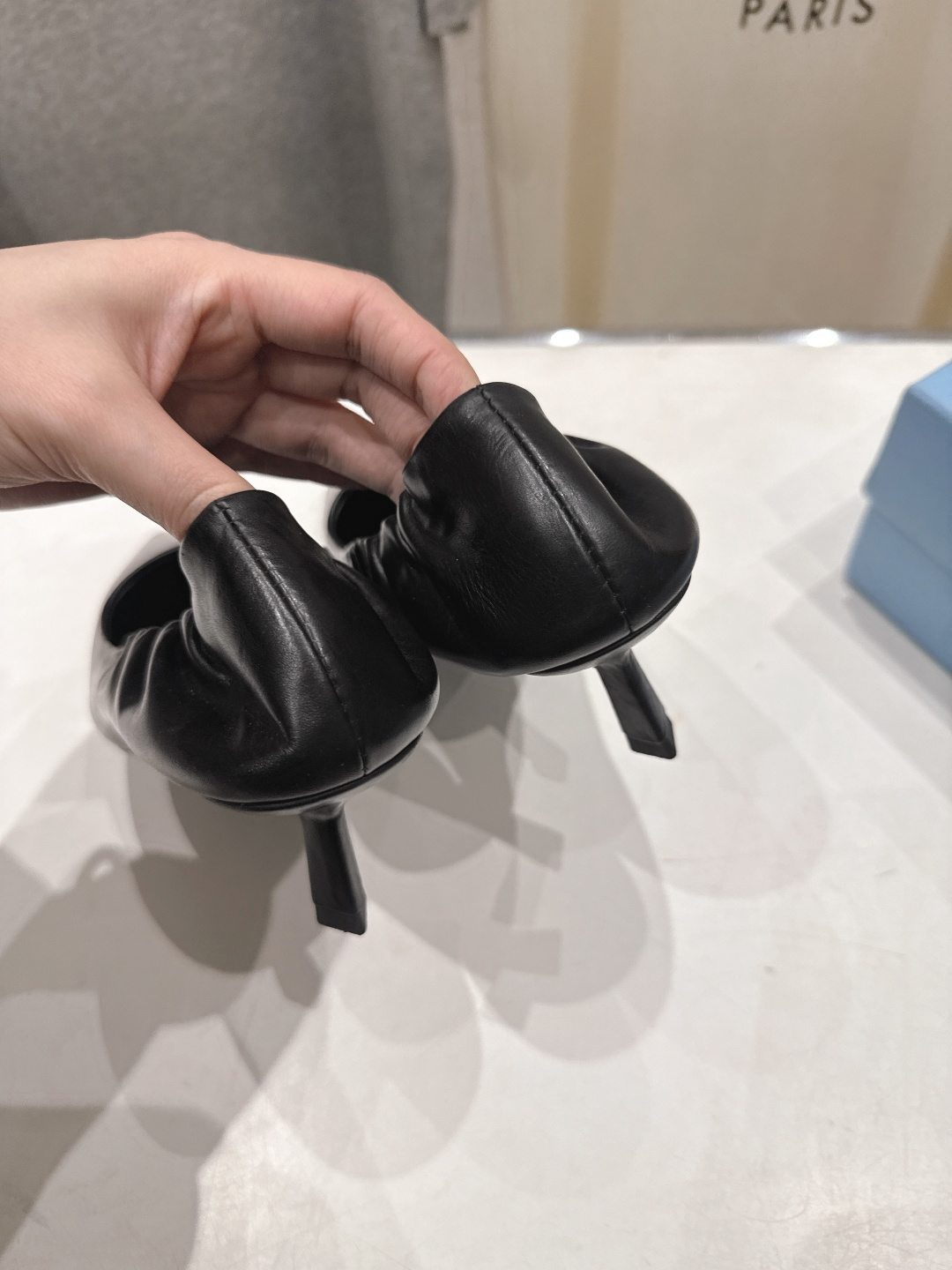 高版本出厂 PRADA* 普拉达F025 26ss春夏新品玛丽珍仙女风尖头高跟鞋单鞋时装鞋原版购入1:1