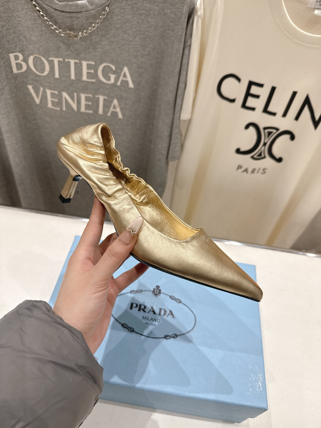 高版本出厂 PRADA* 普拉达F025 26ss春夏新品玛丽珍仙女风尖头高跟鞋单鞋时装鞋原版购入1:1