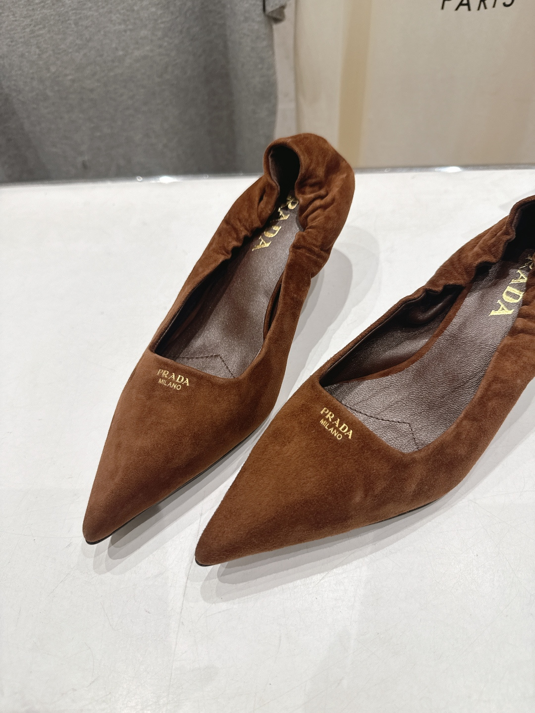 高版本出厂 PRADA* 普拉达F025 26ss春夏新品玛丽珍仙女风尖头高跟鞋单鞋时装鞋原版购入1:1