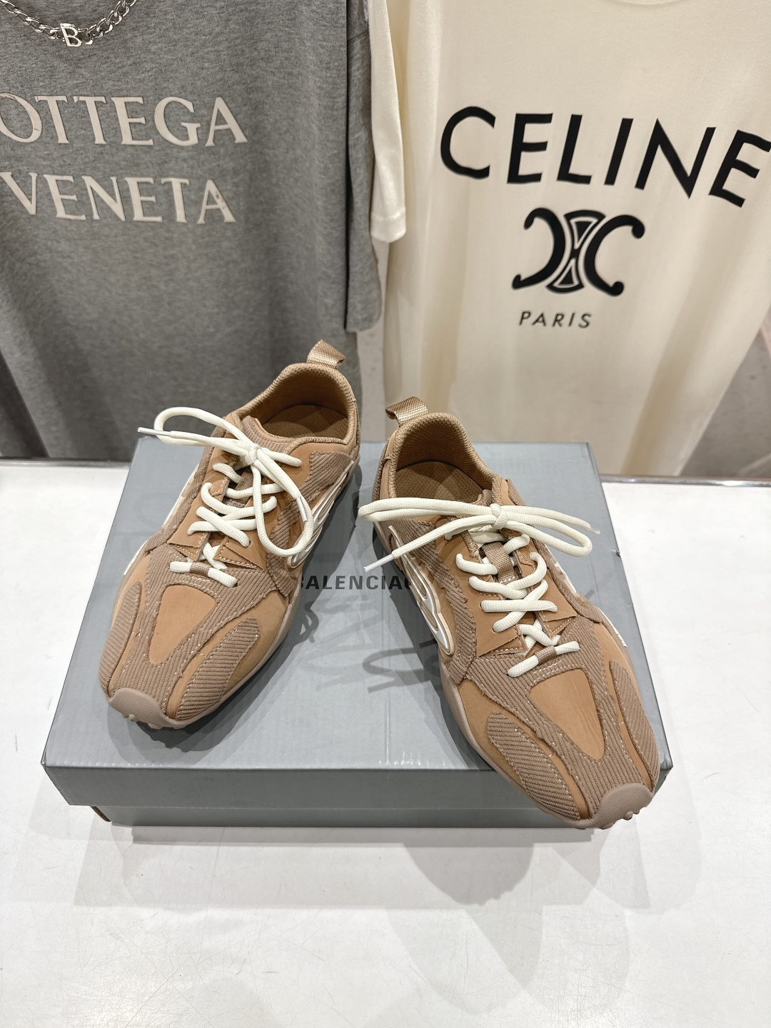 高版本出厂Balenciaga/巴黎世家 F046 26ss官方同步新款Monday Ultra 做旧压