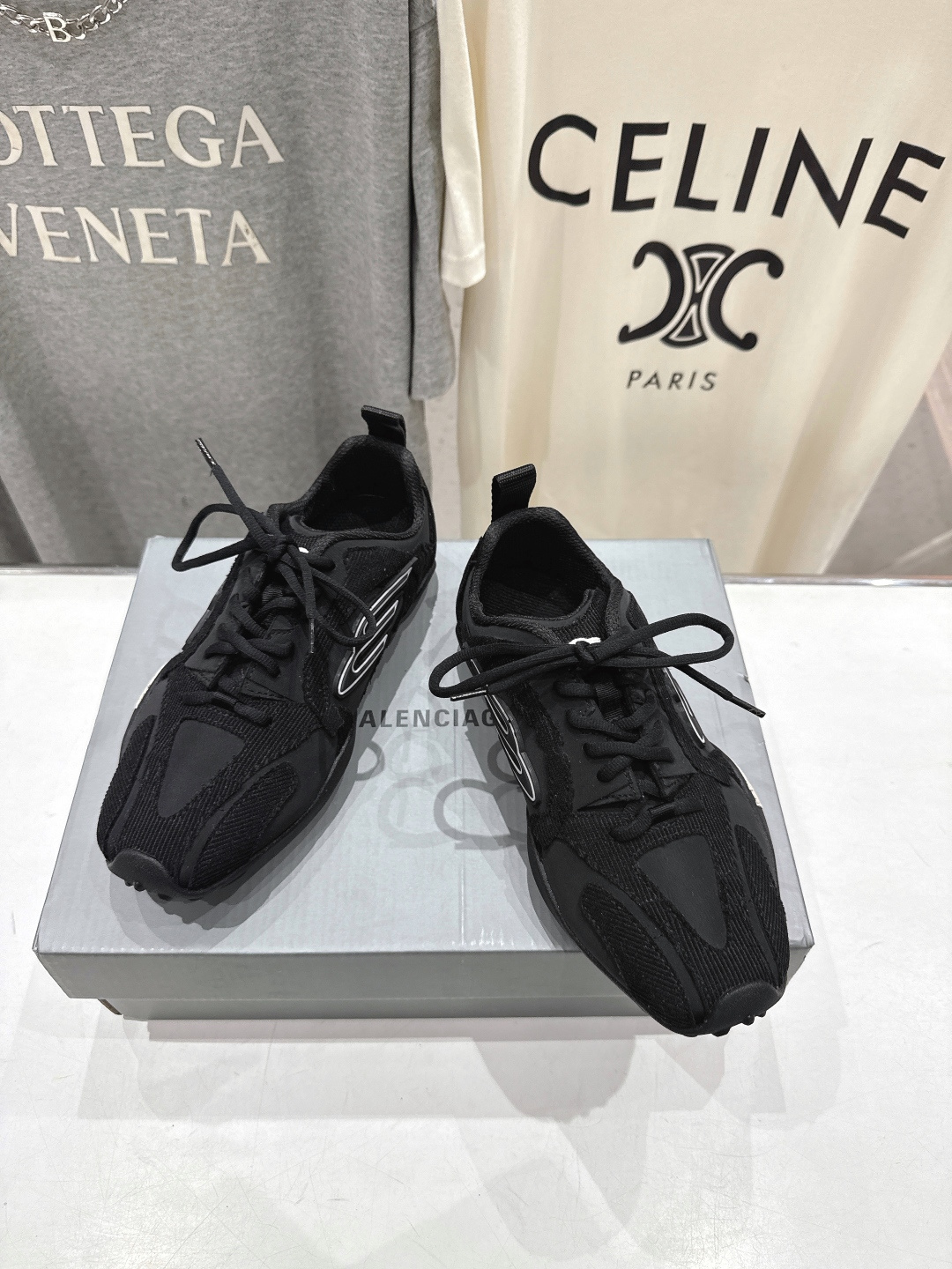 高版本出厂Balenciaga/巴黎世家 F046 26ss官方同步新款Monday Ultra 做旧压