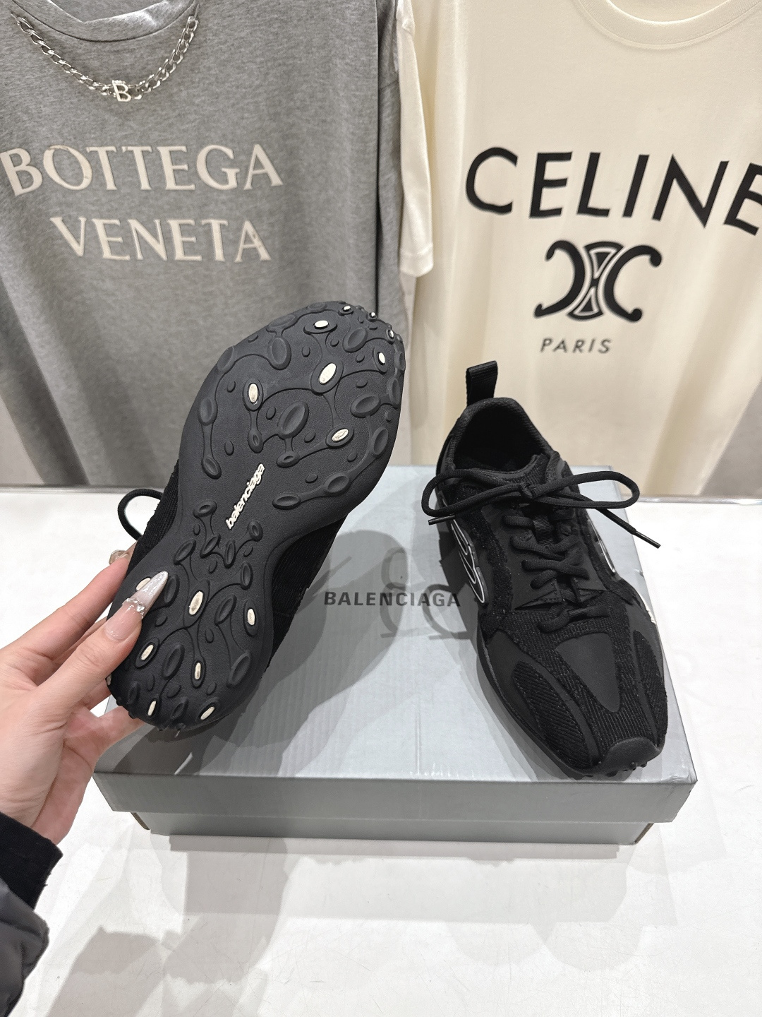 高版本出厂Balenciaga/巴黎世家 F046 26ss官方同步新款Monday Ultra 做旧压