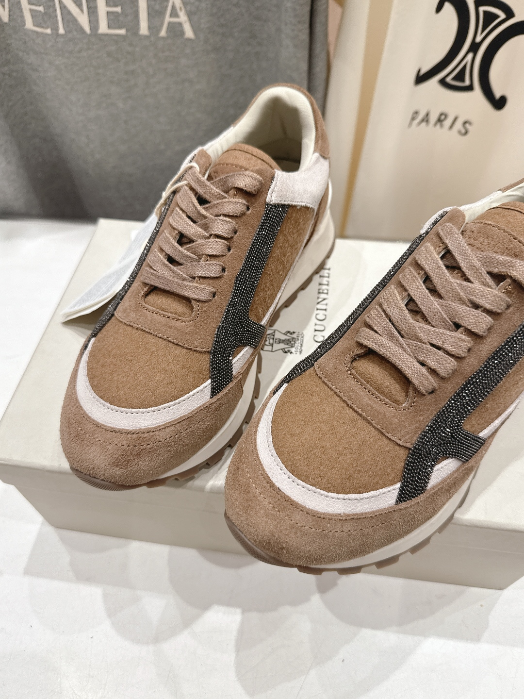 高版本出厂 Brunello Cucinelli 新款BC经典休闲鞋运动鞋系列单鞋BC是意大利知名品牌，