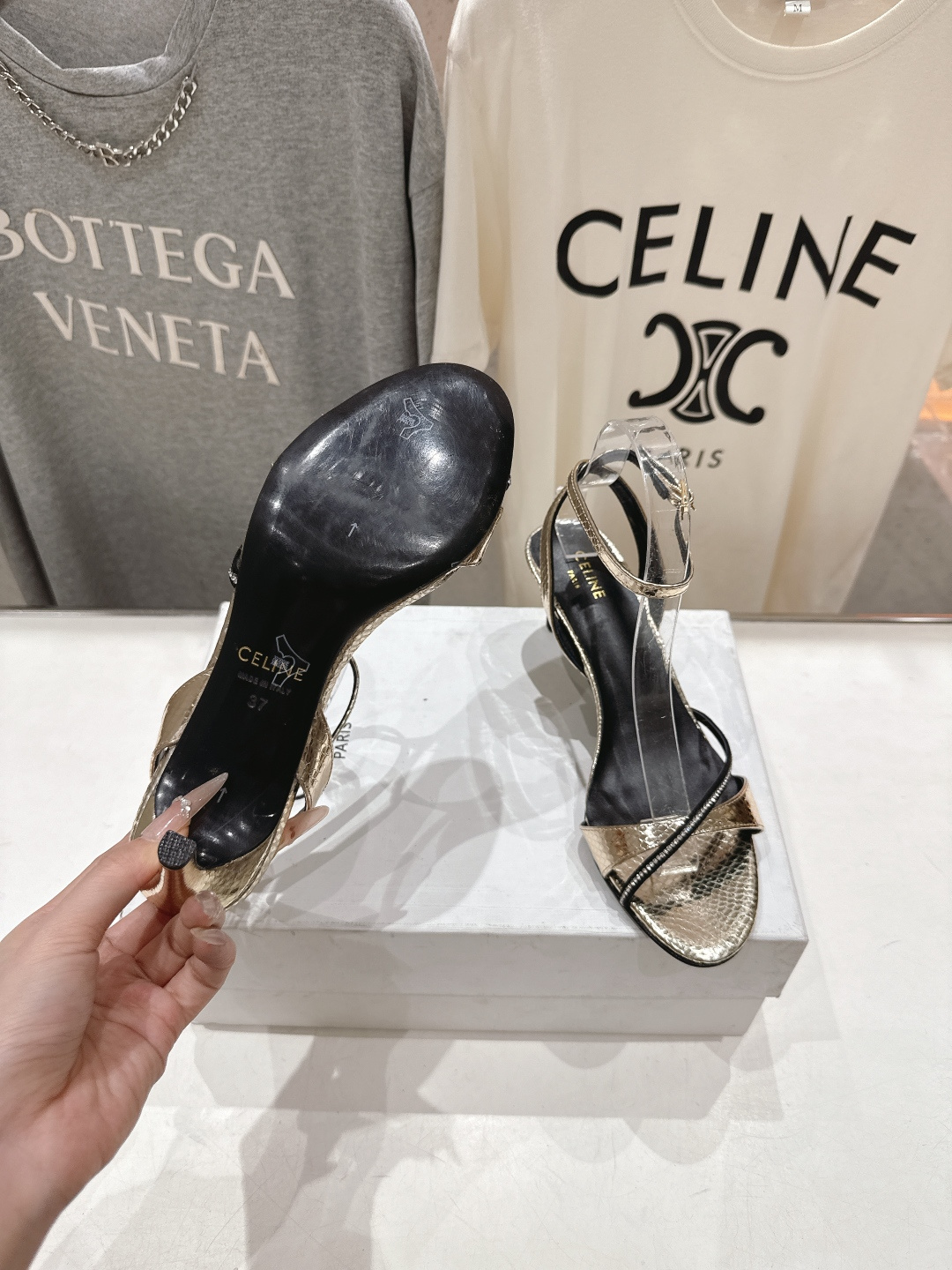 高版本出厂 Celine～赛琳F052 2026ss思琳夏季最新爆款高跟凉鞋时装鞋夏季搭配佳品，简直绝绝