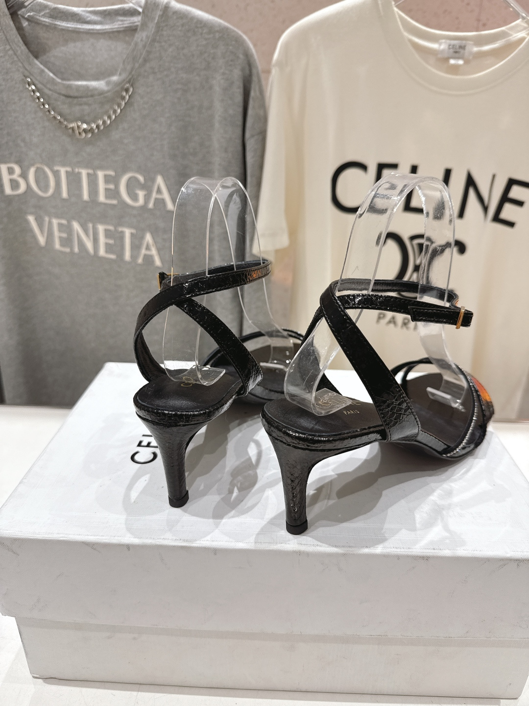 高版本出厂 Celine～赛琳F052 2026ss思琳夏季最新爆款高跟凉鞋时装鞋夏季搭配佳品，简直绝绝