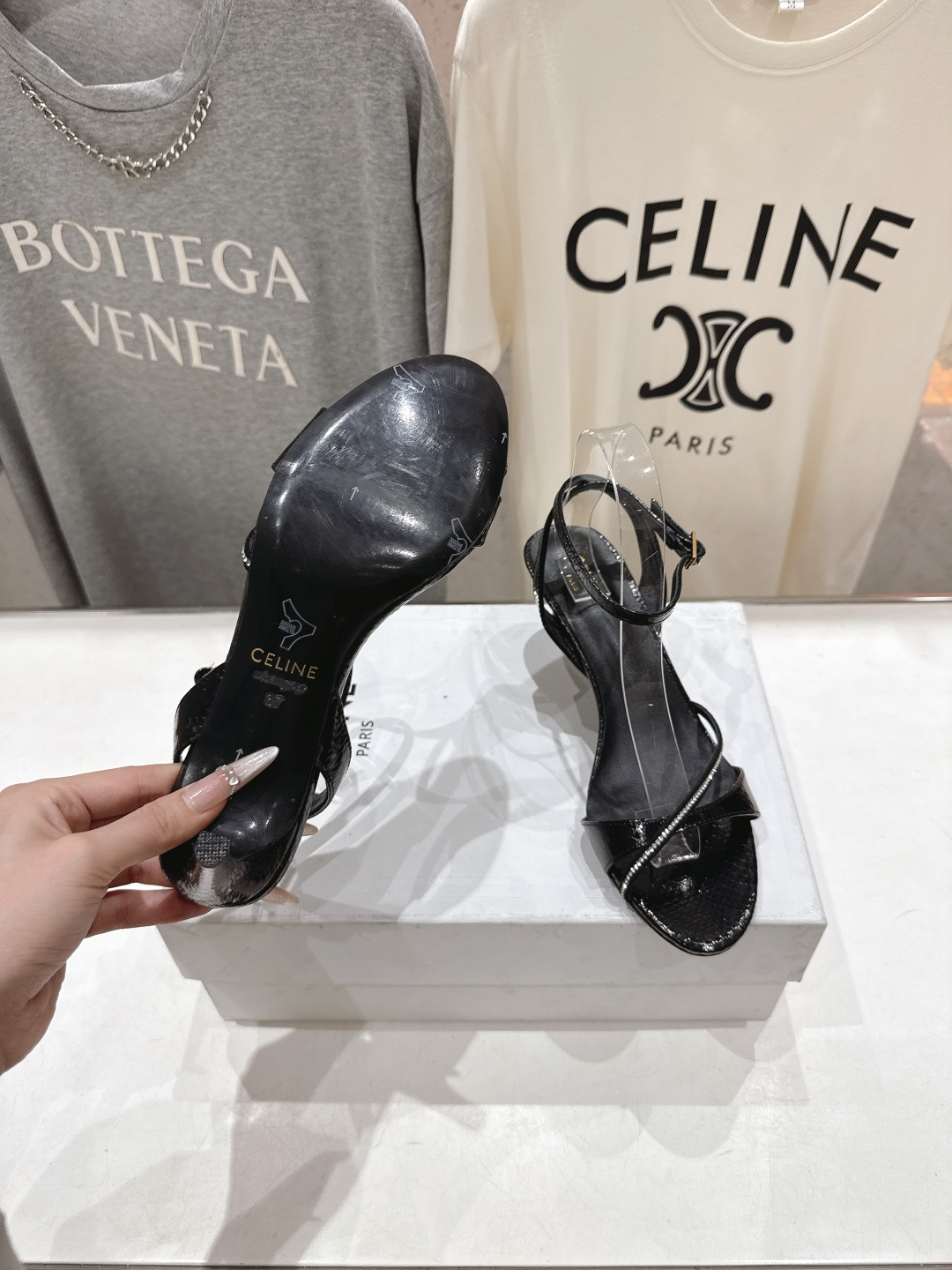 高版本出厂 Celine～赛琳F052 2026ss思琳夏季最新爆款高跟凉鞋时装鞋夏季搭配佳品，简直绝绝