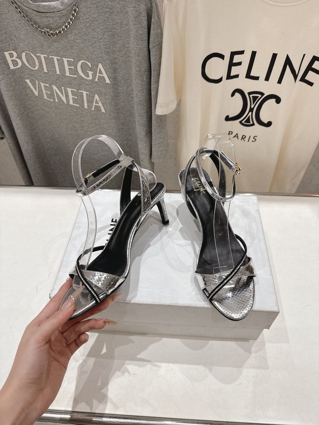 高版本出厂 Celine～赛琳F052 2026ss思琳夏季最新爆款高跟凉鞋时装鞋夏季搭配佳品，简直绝绝