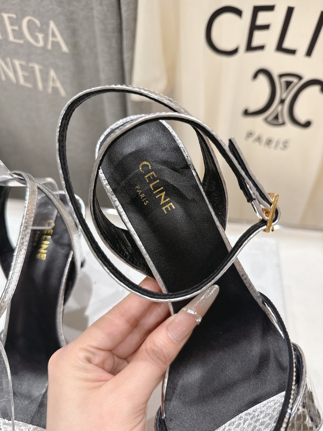 高版本出厂 Celine～赛琳F052 2026ss思琳夏季最新爆款高跟凉鞋时装鞋夏季搭配佳品，简直绝绝