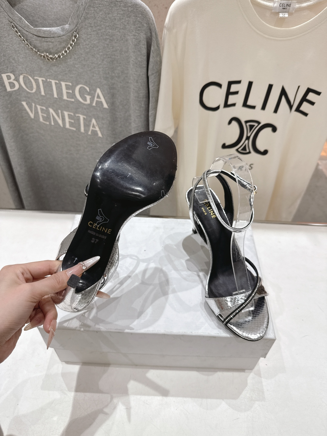 高版本出厂 Celine～赛琳F052 2026ss思琳夏季最新爆款高跟凉鞋时装鞋夏季搭配佳品，简直绝绝