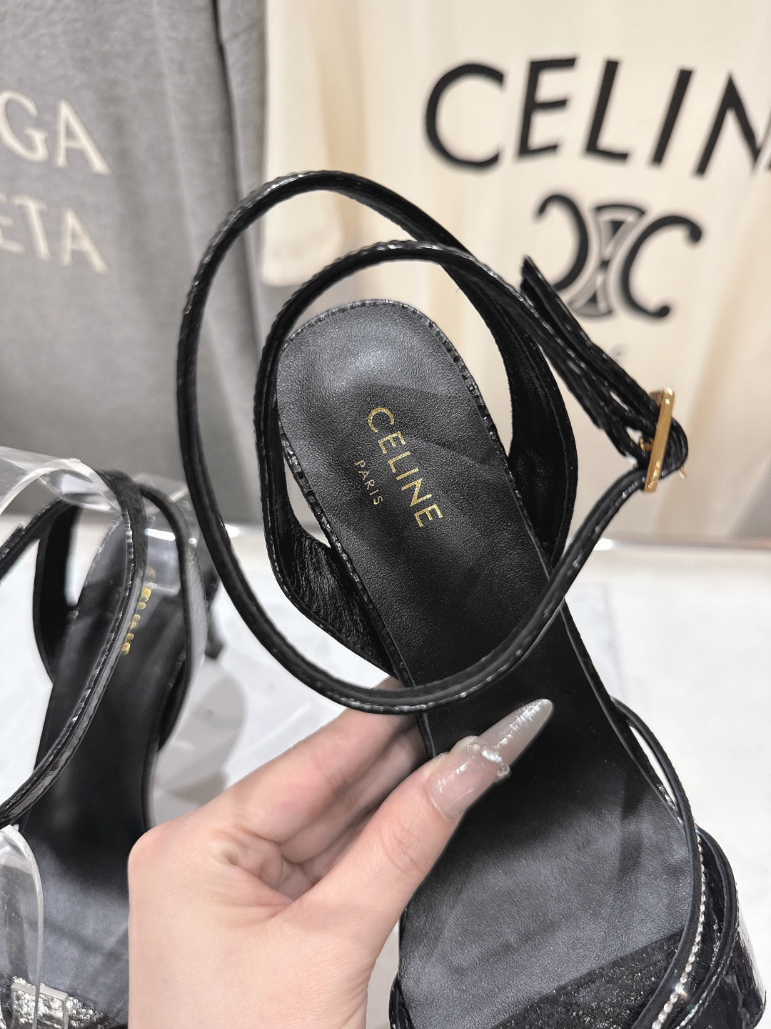 高版本出厂 Celine～赛琳F052 2026ss思琳夏季最新爆款高跟凉鞋时装鞋夏季搭配佳品，简直绝绝