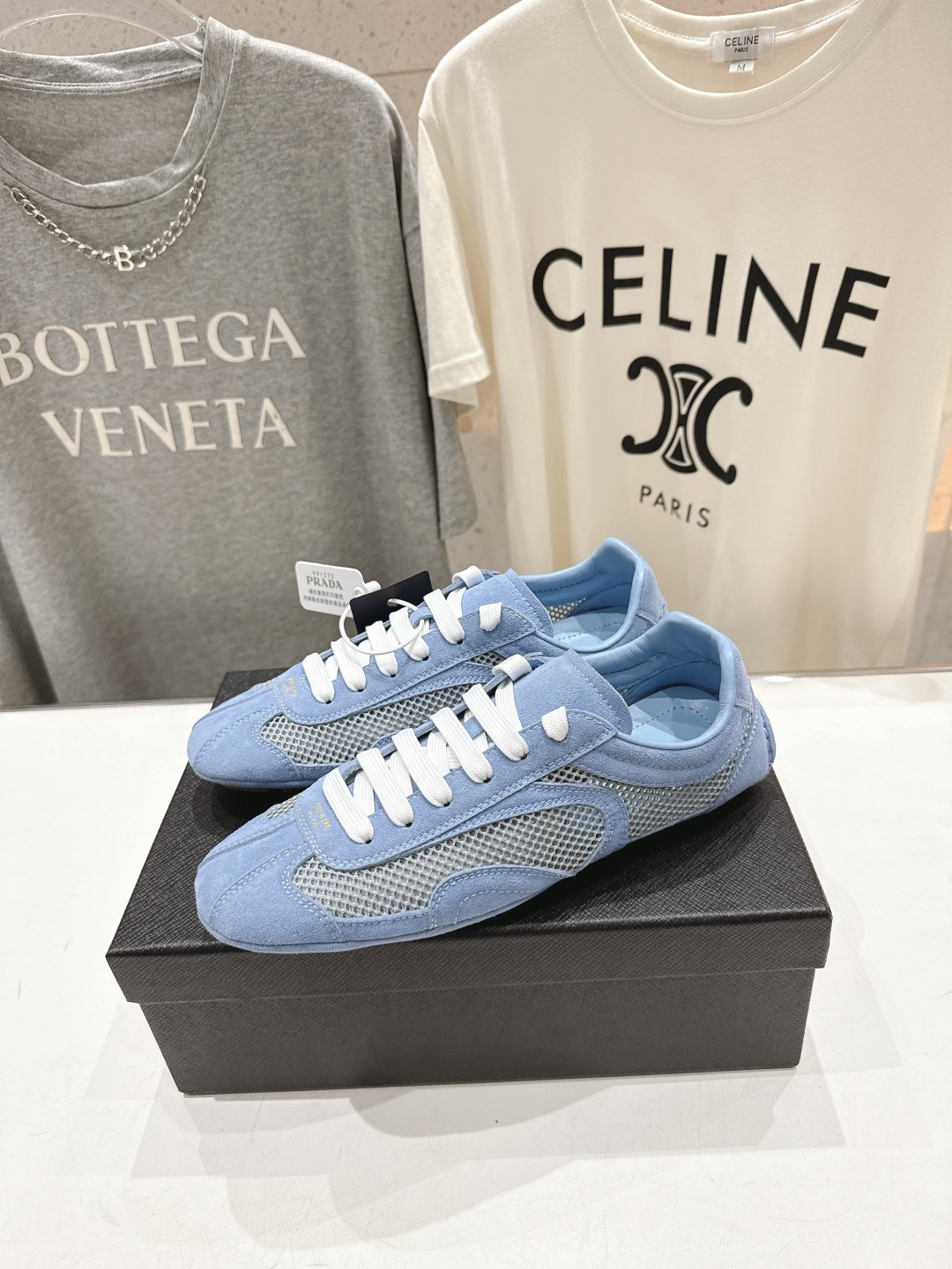 高版本出厂 Prada/普拉达P家26ssF029～new新款系带休闲运动鞋，上脚非常舒服软胶底素有踩云