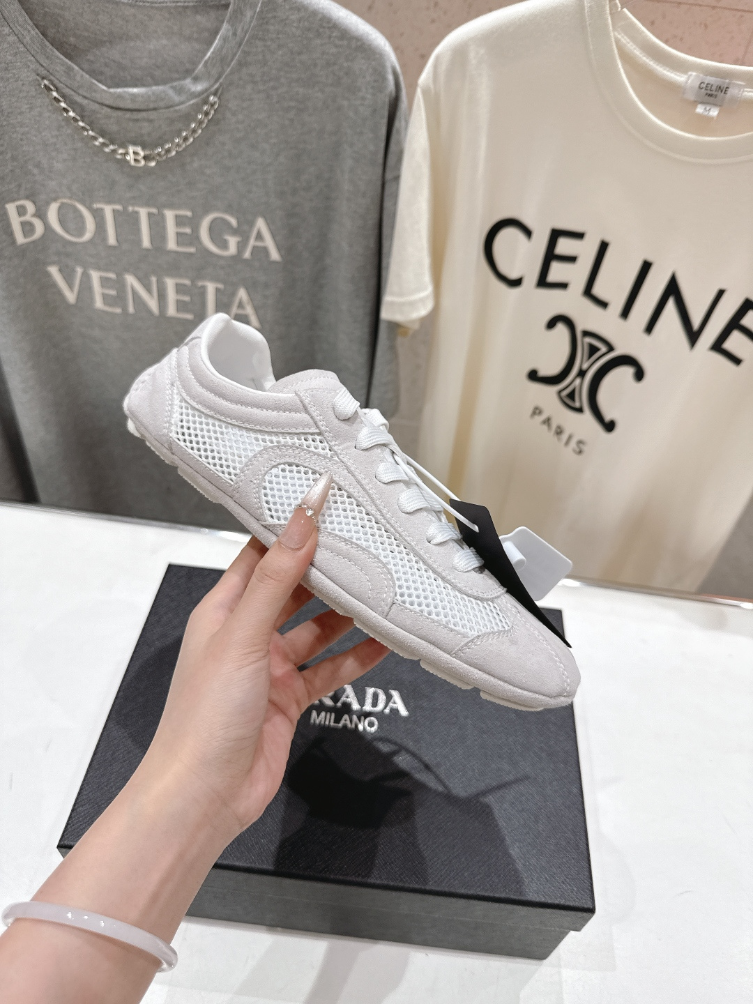 高版本出厂 Prada/普拉达P家26ssF029～new新款系带休闲运动鞋，上脚非常舒服软胶底素有踩云