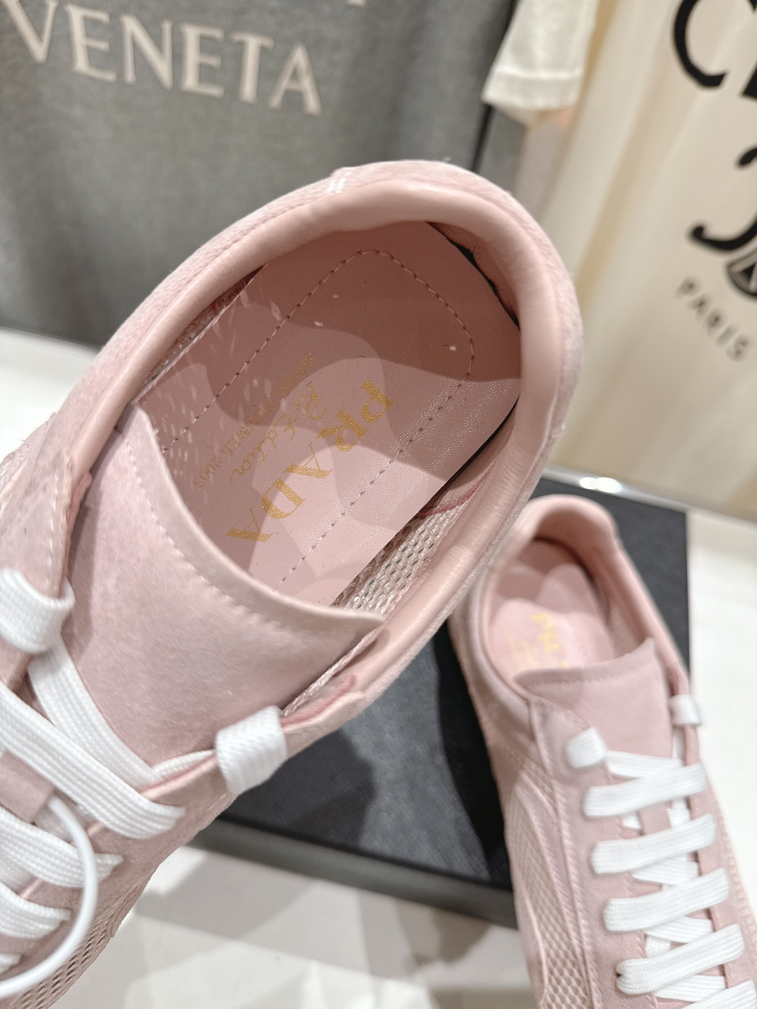 高版本出厂 Prada/普拉达P家26ssF029～new新款系带休闲运动鞋，上脚非常舒服软胶底素有踩云