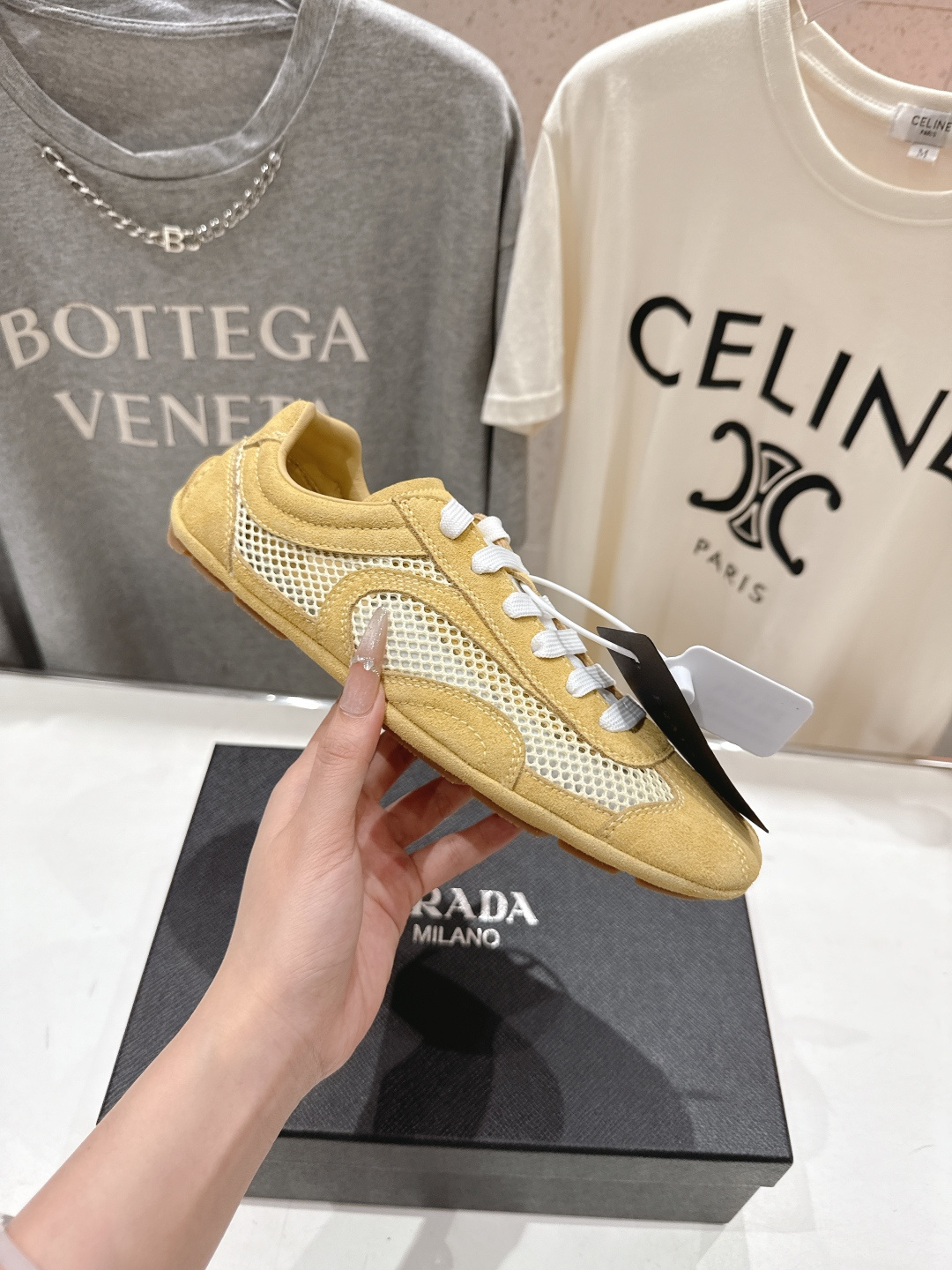 高版本出厂 Prada/普拉达P家26ssF029～new新款系带休闲运动鞋，上脚非常舒服软胶底素有踩云