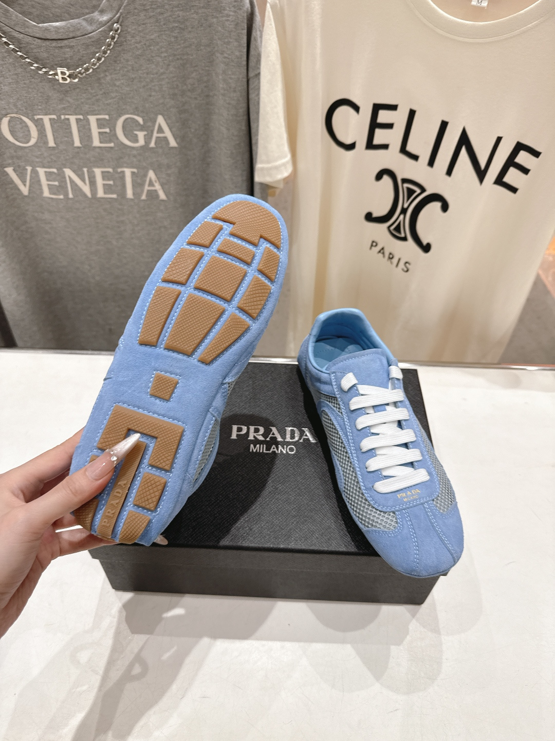 高版本出厂 Prada/普拉达P家26ssF029～new新款系带休闲运动鞋，上脚非常舒服软胶底素有踩云