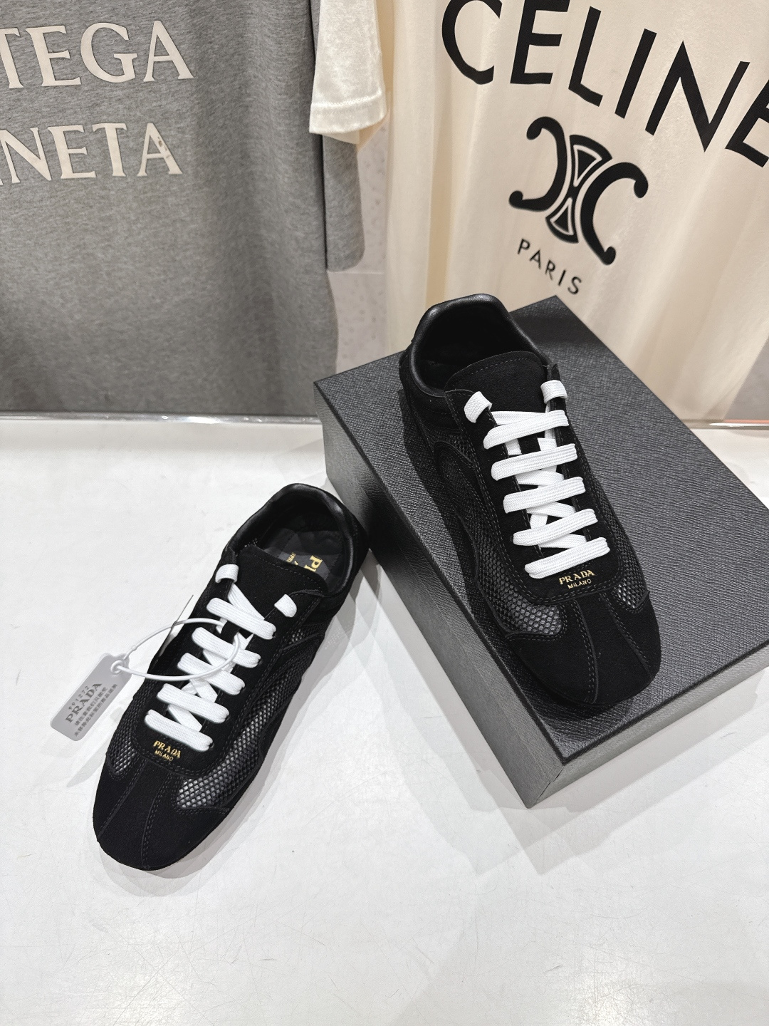 高版本出厂 Prada/普拉达P家26ssF029～new新款系带休闲运动鞋，上脚非常舒服软胶底素有踩云