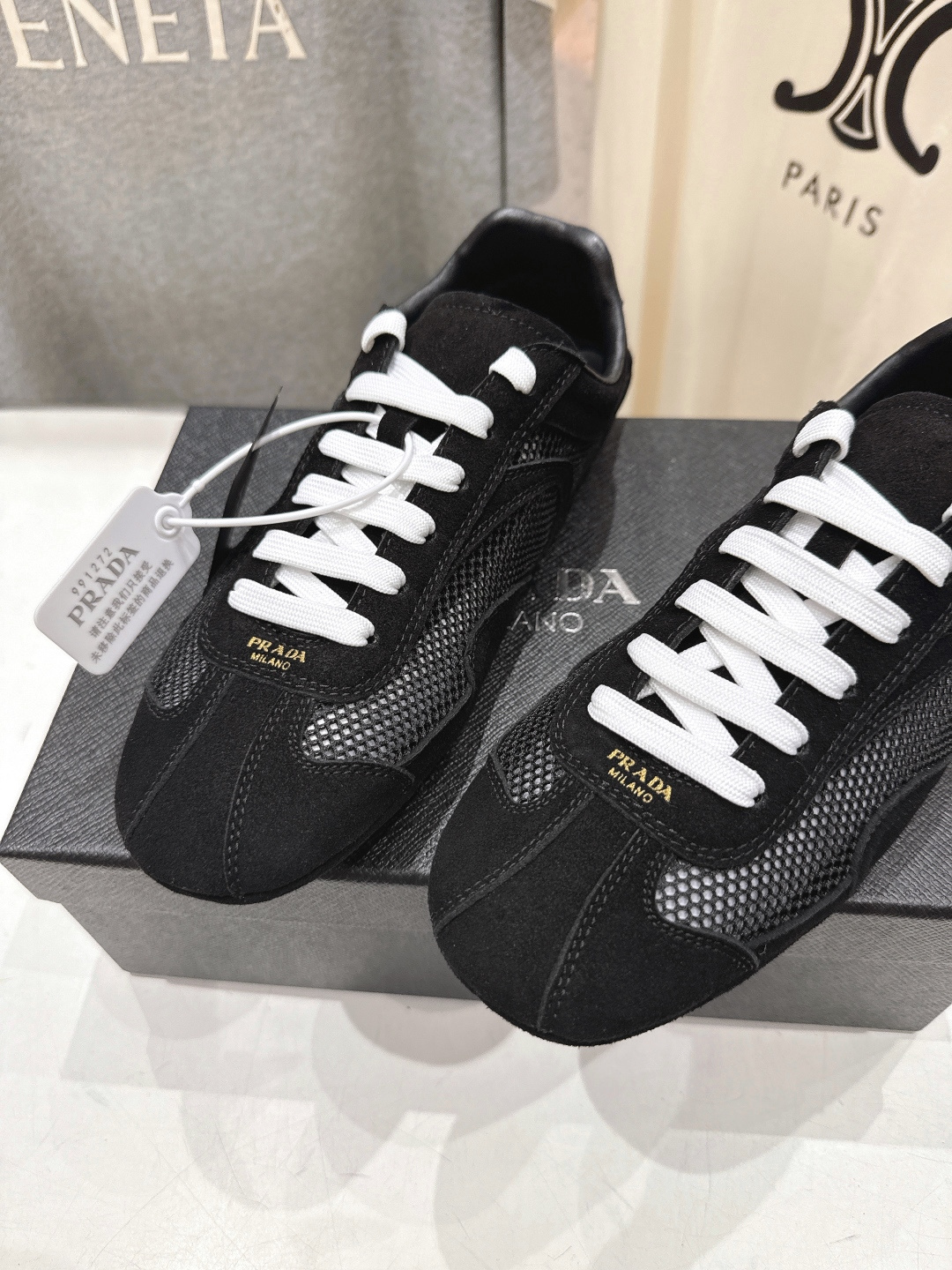 高版本出厂 Prada/普拉达P家26ssF029～new新款系带休闲运动鞋，上脚非常舒服软胶底素有踩云