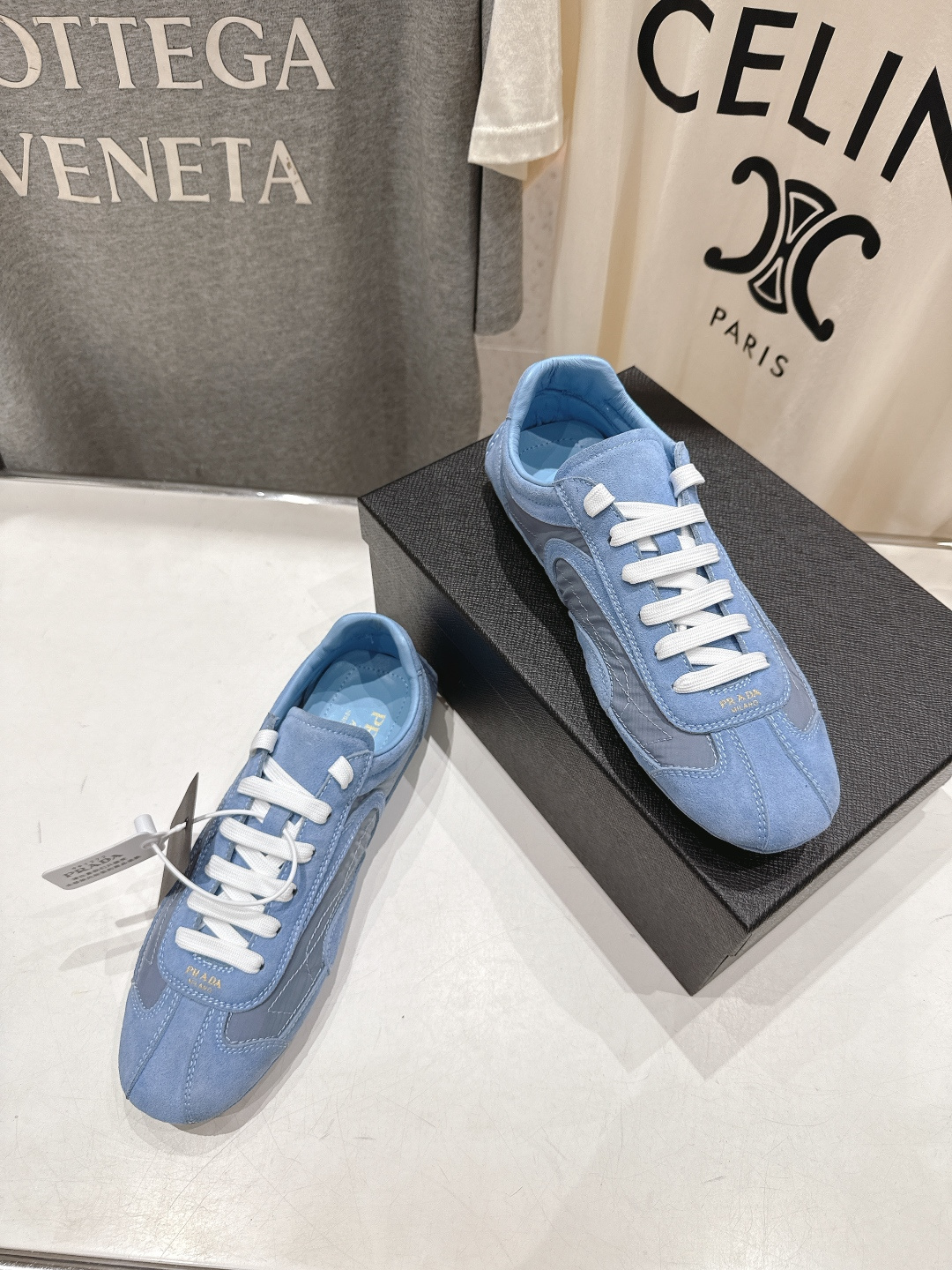 高版本出厂 Prada/普拉达P家26ssF029～new新款系带休闲运动鞋，上脚非常舒服软胶底素有踩云