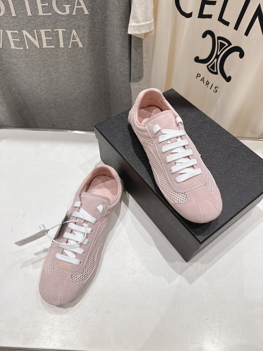 高版本出厂 Prada/普拉达P家26ssF029～new新款系带休闲运动鞋，上脚非常舒服软胶底素有踩云