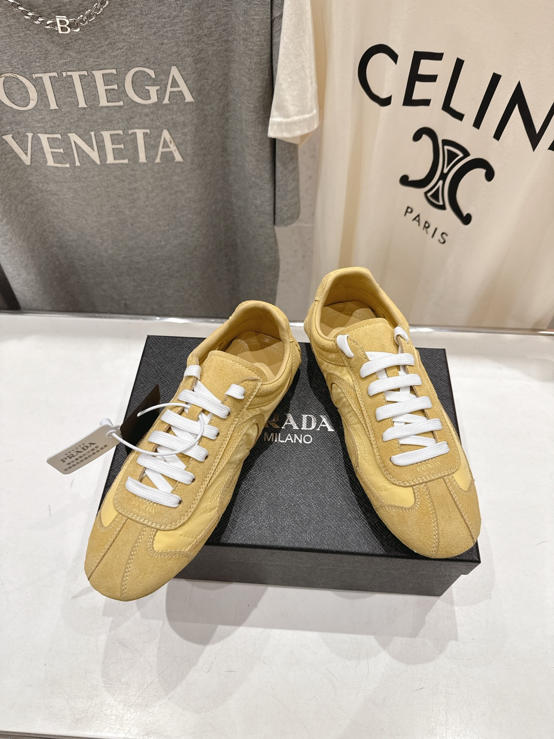 高版本出厂 Prada/普拉达P家26ssF029～new新款系带休闲运动鞋，上脚非常舒服软胶底素有踩云