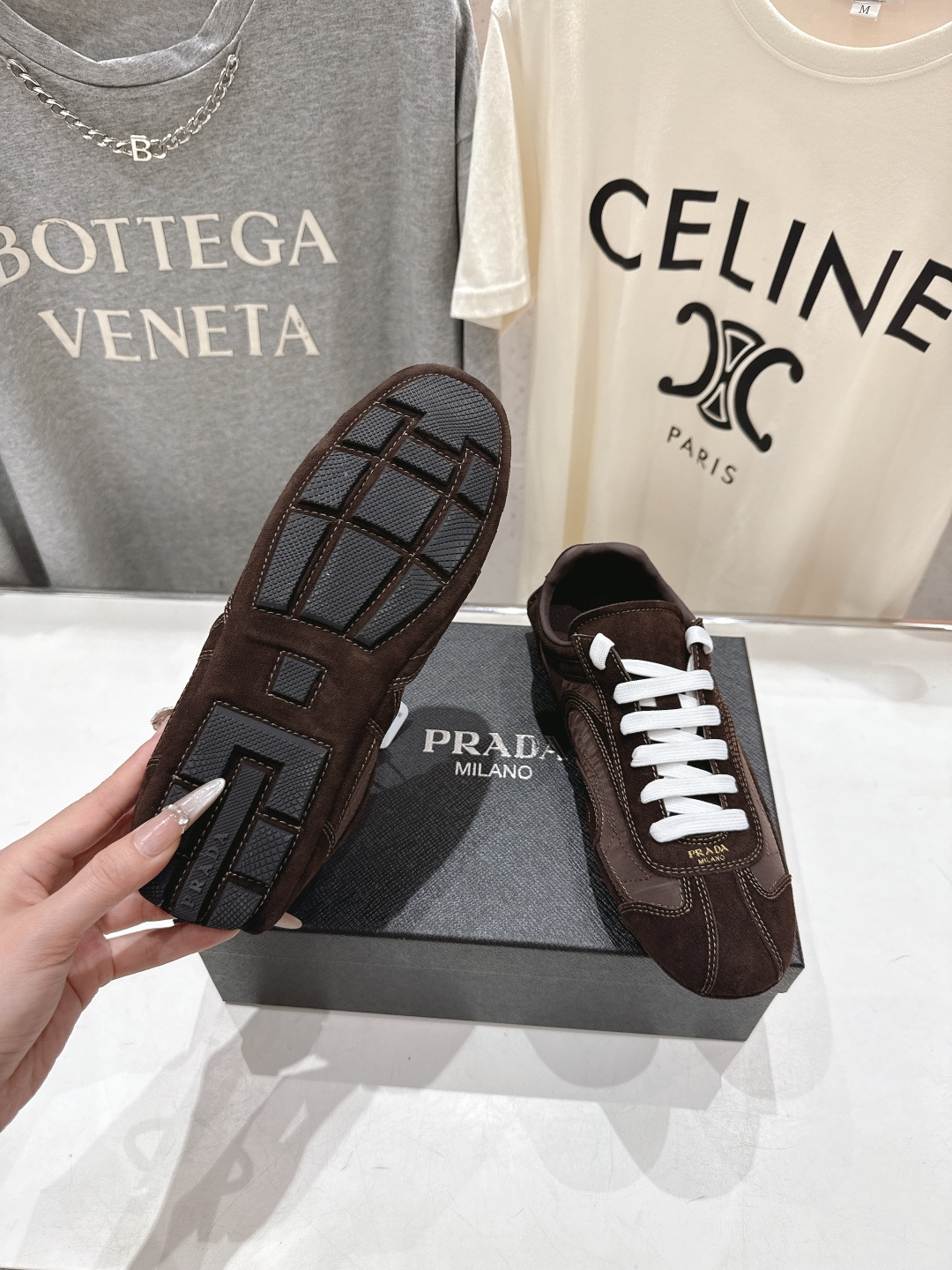 高版本出厂 Prada/普拉达P家26ssF029～new新款系带休闲运动鞋，上脚非常舒服软胶底素有踩云