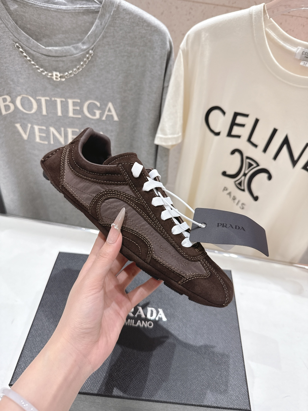 高版本出厂 Prada/普拉达P家26ssF029～new新款系带休闲运动鞋，上脚非常舒服软胶底素有踩云