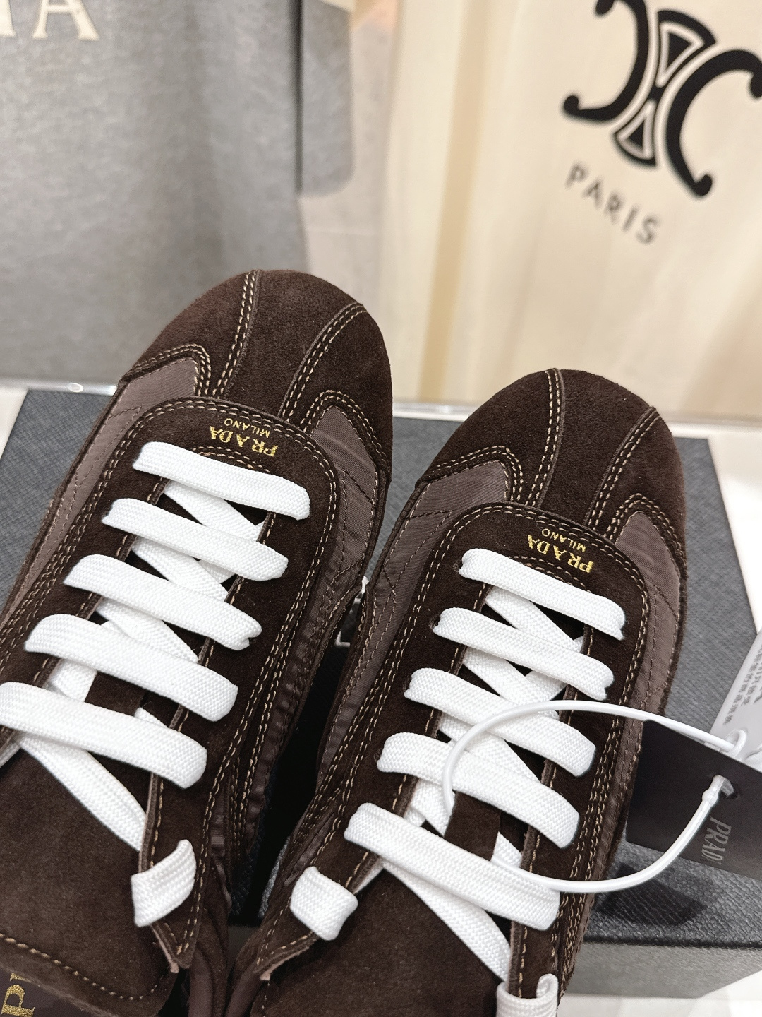 高版本出厂 Prada/普拉达P家26ssF029～new新款系带休闲运动鞋，上脚非常舒服软胶底素有踩云