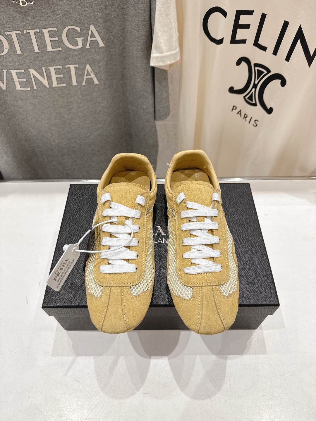 高版本出厂 Prada/普拉达P家26ssF029～new新款系带休闲运动鞋，上脚非常舒服软胶底素有踩云