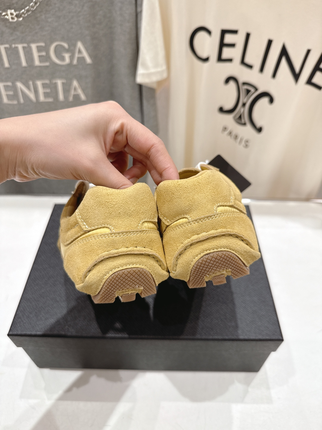 高版本出厂 Prada/普拉达P家26ssF029～new新款系带休闲运动鞋，上脚非常舒服软胶底素有踩云