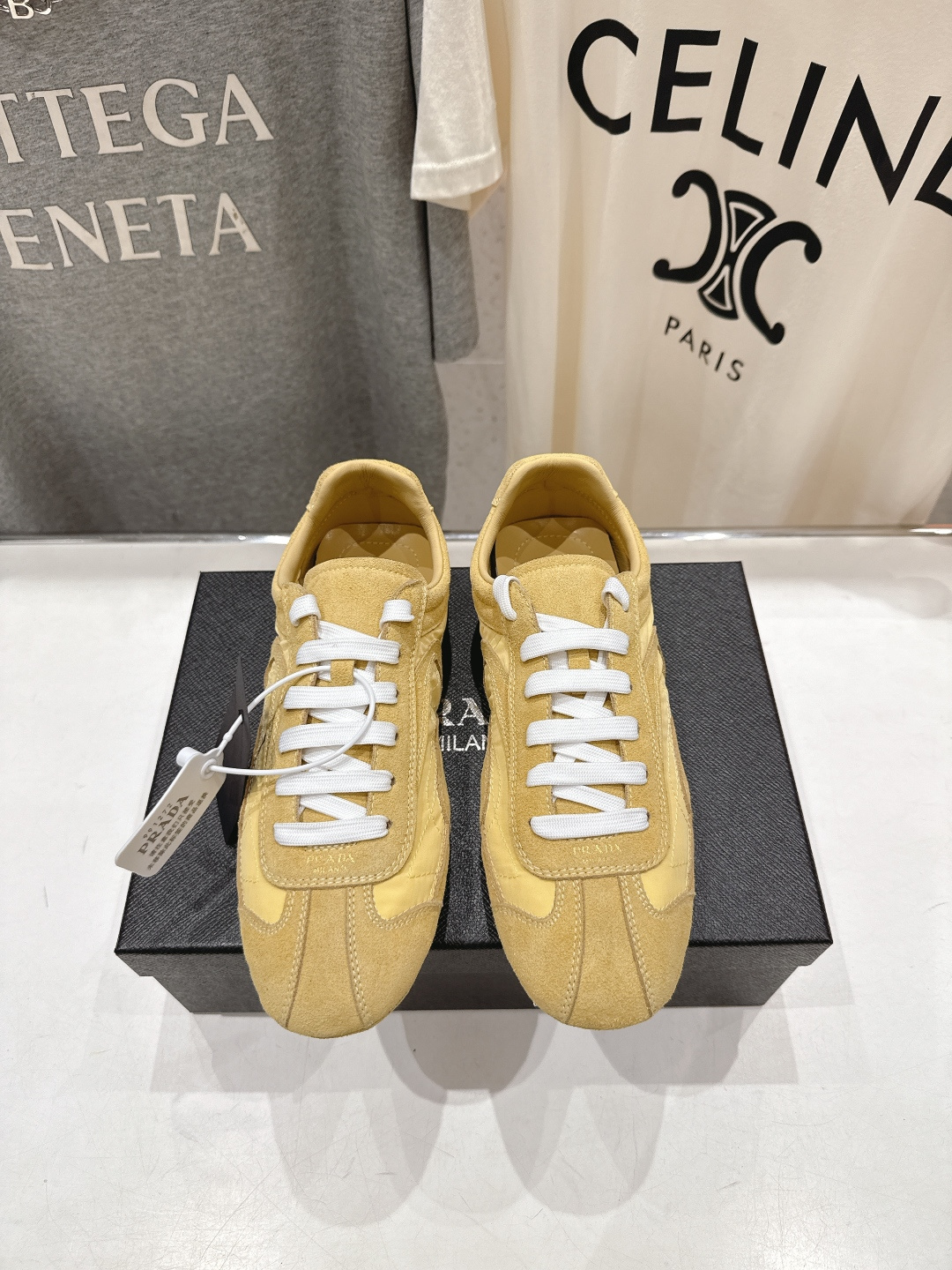 高版本出厂 Prada/普拉达P家26ssF029～new新款系带休闲运动鞋，上脚非常舒服软胶底素有踩云