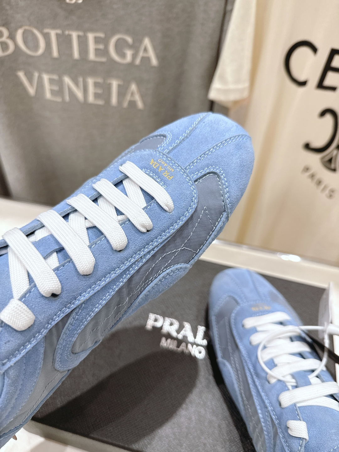 高版本出厂 Prada/普拉达P家26ssF029～new新款系带休闲运动鞋，上脚非常舒服软胶底素有踩云