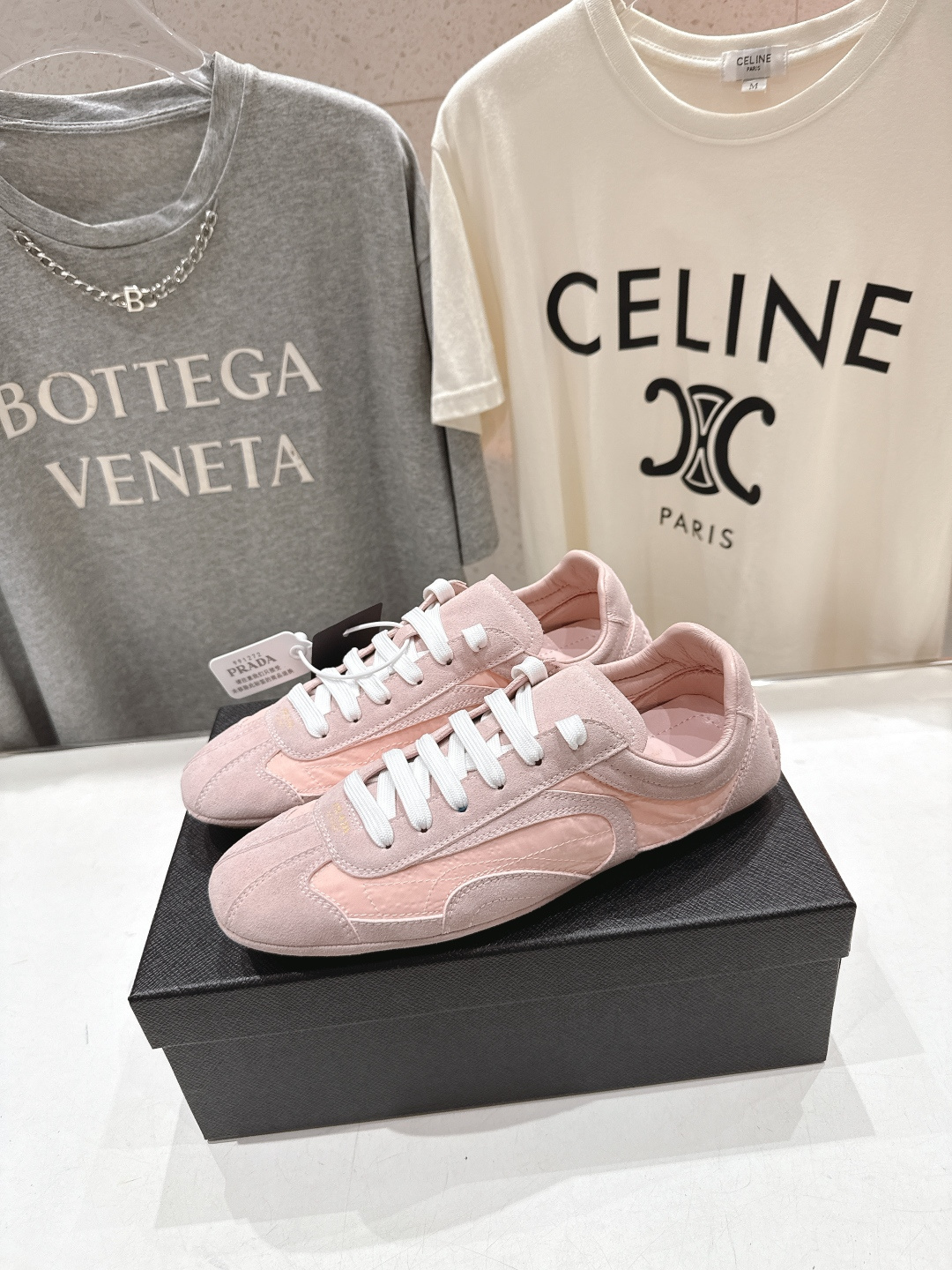 高版本出厂 Prada/普拉达P家26ssF029～new新款系带休闲运动鞋，上脚非常舒服软胶底素有踩云