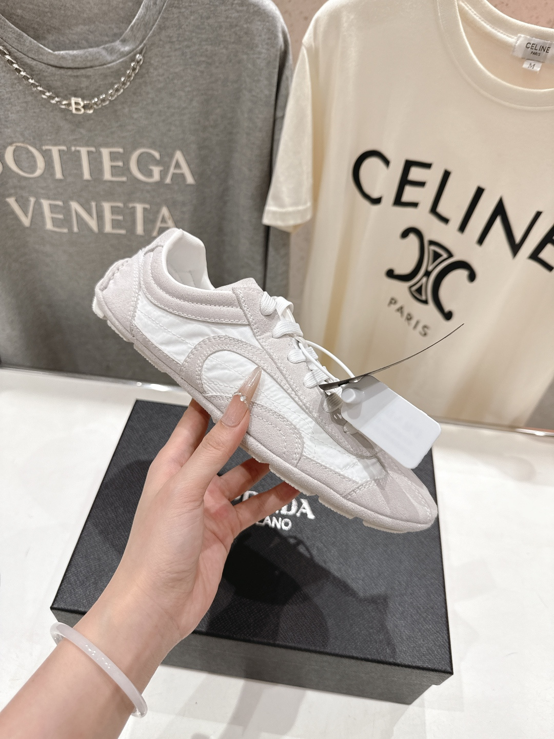 高版本出厂 Prada/普拉达P家26ssF029～new新款系带休闲运动鞋，上脚非常舒服软胶底素有踩云