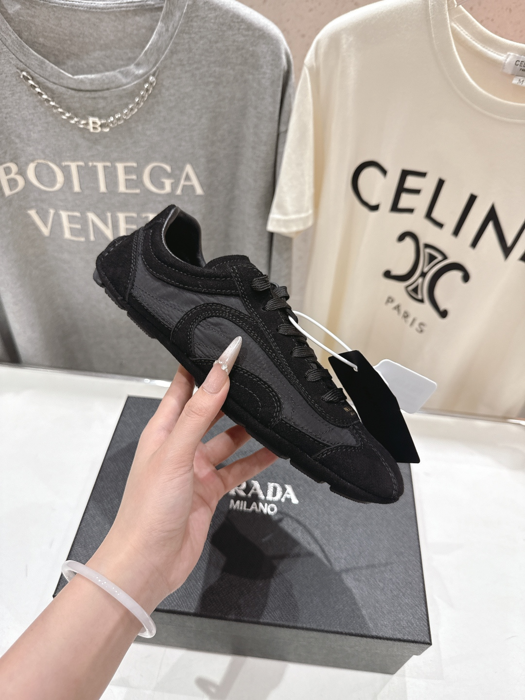 高版本出厂 Prada/普拉达P家26ssF029～new新款系带休闲运动鞋，上脚非常舒服软胶底素有踩云