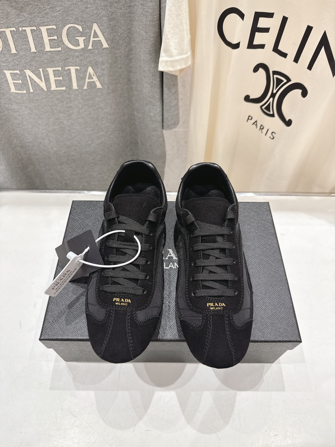 高版本出厂 Prada/普拉达P家26ssF029～new新款系带休闲运动鞋，上脚非常舒服软胶底素有踩云