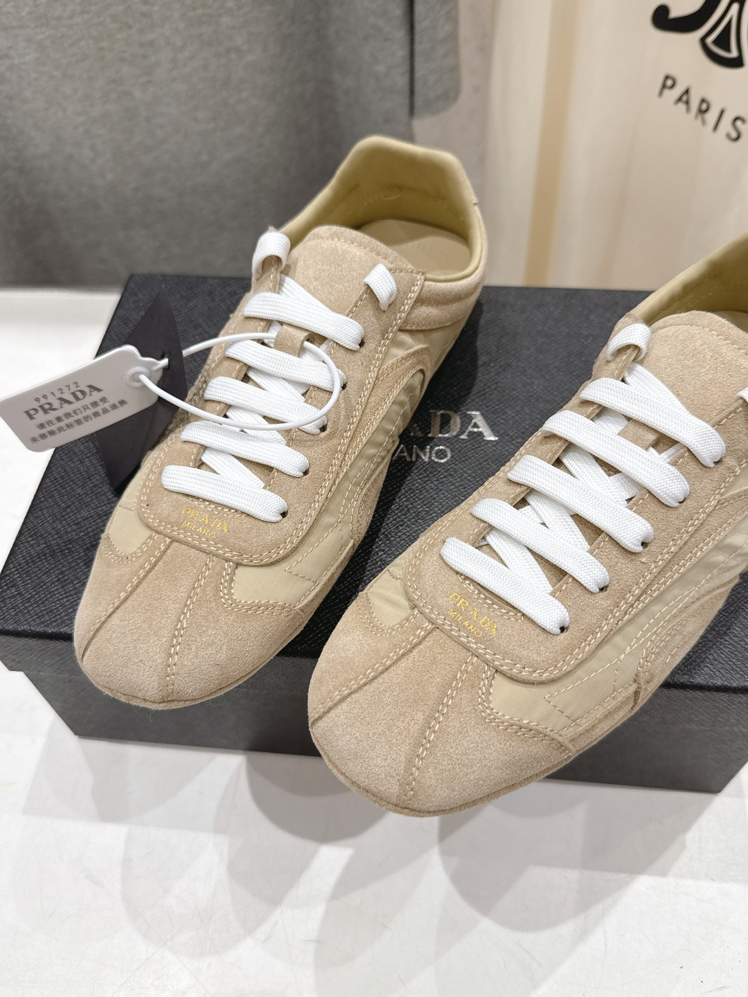 高版本出厂 Prada/普拉达P家26ssF029～new新款系带休闲运动鞋，上脚非常舒服软胶底素有踩云