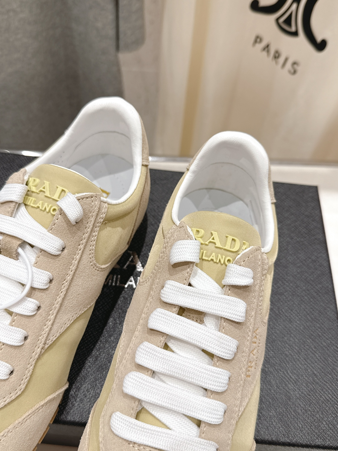 高版本出厂 Prada/普拉达P家26ssF029～new新款系带休闲运动鞋，上脚非常舒服软胶底素有踩云