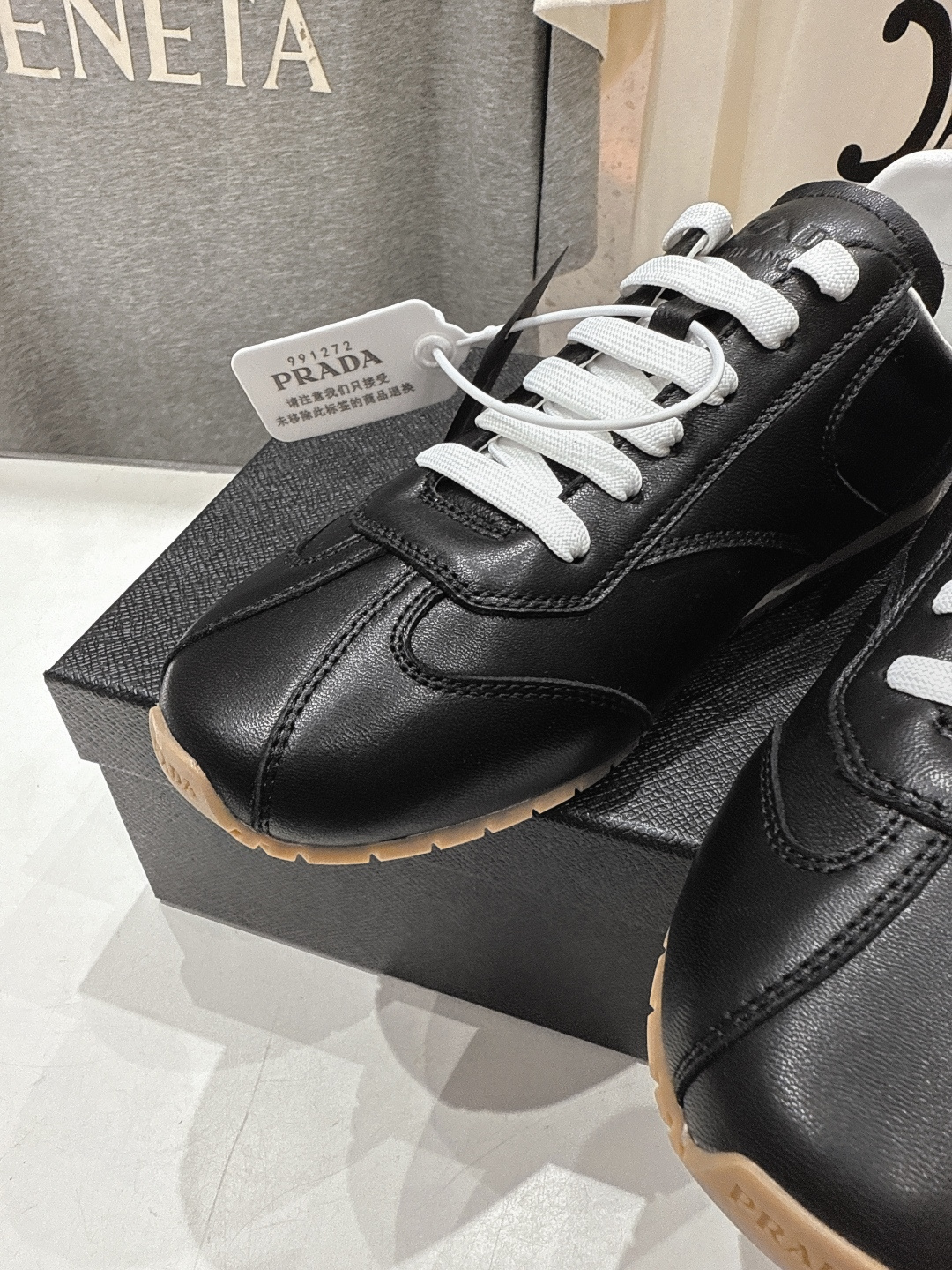 高版本出厂 皮面 Prada/普拉达P家26ssF029～new新款系带休闲运动鞋，上脚非常舒服软胶底素