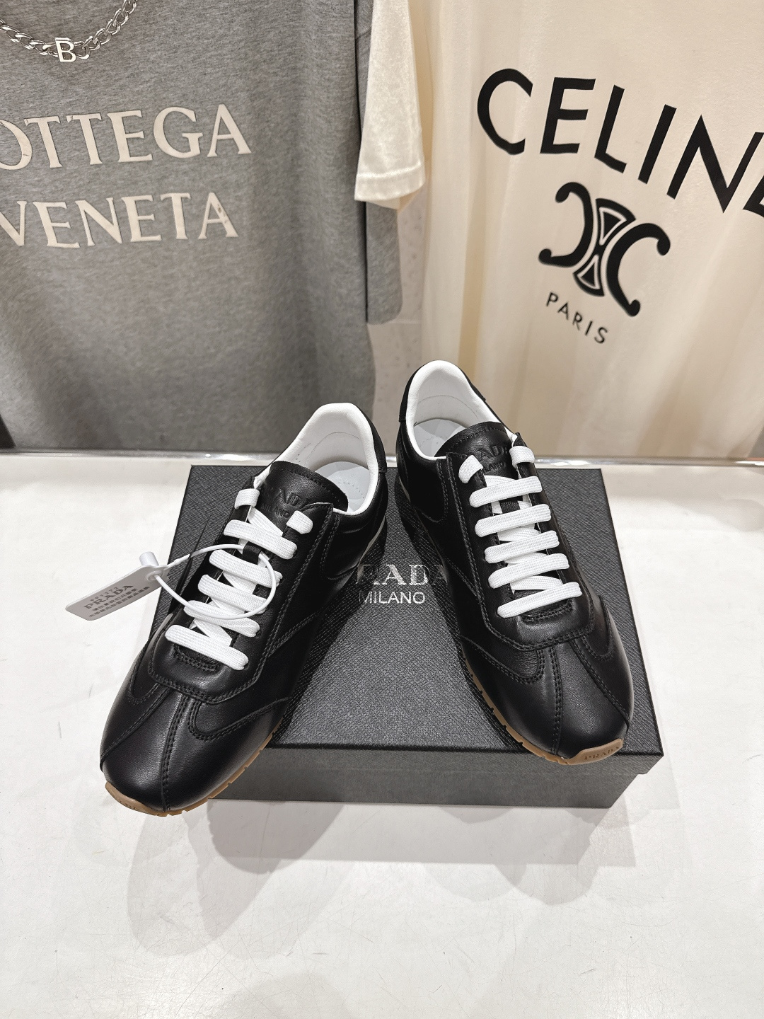 高版本出厂 皮面 Prada/普拉达P家26ssF029～new新款系带休闲运动鞋，上脚非常舒服软胶底素