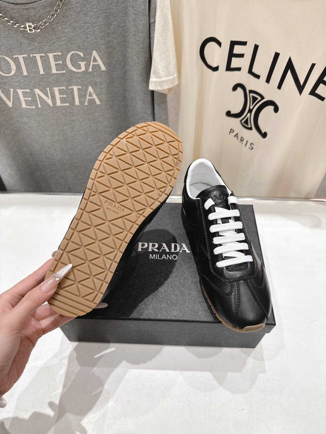 高版本出厂 皮面 Prada/普拉达P家26ssF029～new新款系带休闲运动鞋，上脚非常舒服软胶底素