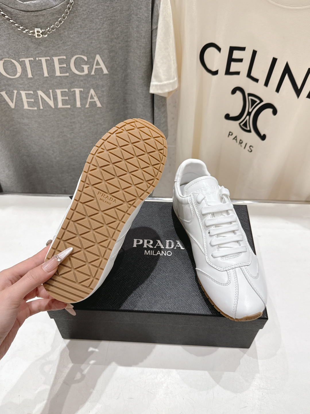 高版本出厂 皮面 Prada/普拉达P家26ssF029～new新款系带休闲运动鞋，上脚非常舒服软胶底素